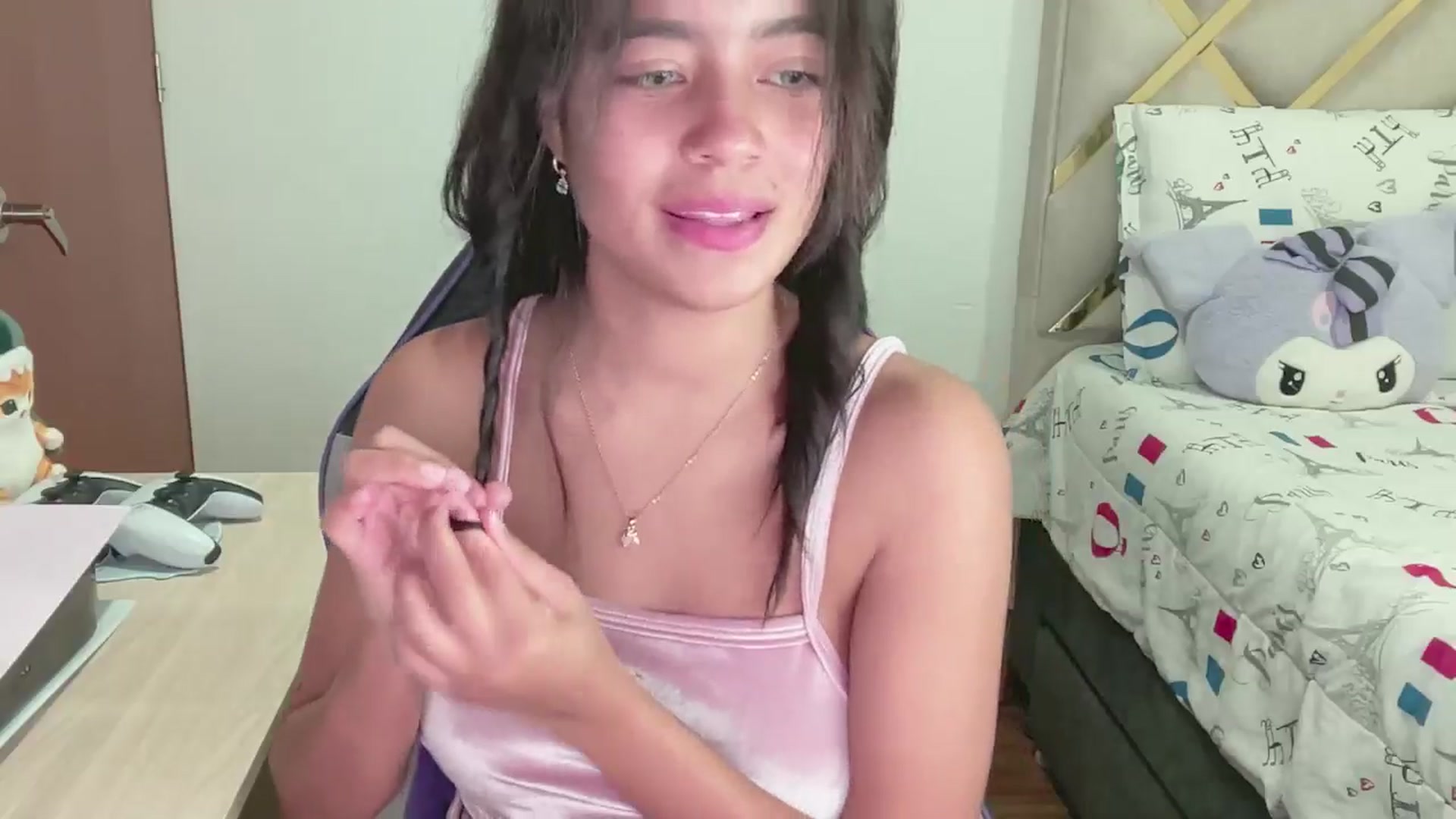 Gallery image thumbnail from Oxxme_'s myfreecams stream on, 06/05/2024, 23:59 image 17 of 20