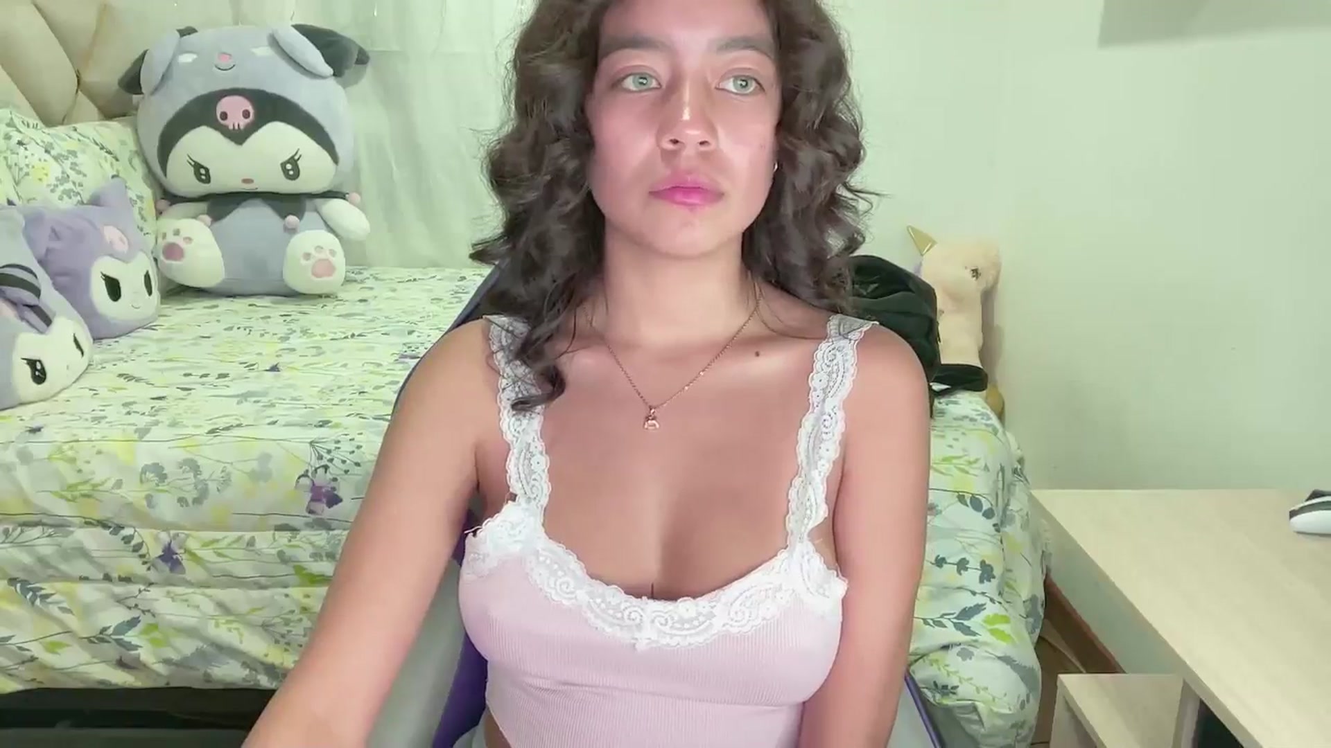 Gallery image thumbnail from Oxxme_'s myfreecams stream on, 07/16/2024, 02:01 image 16 of 20