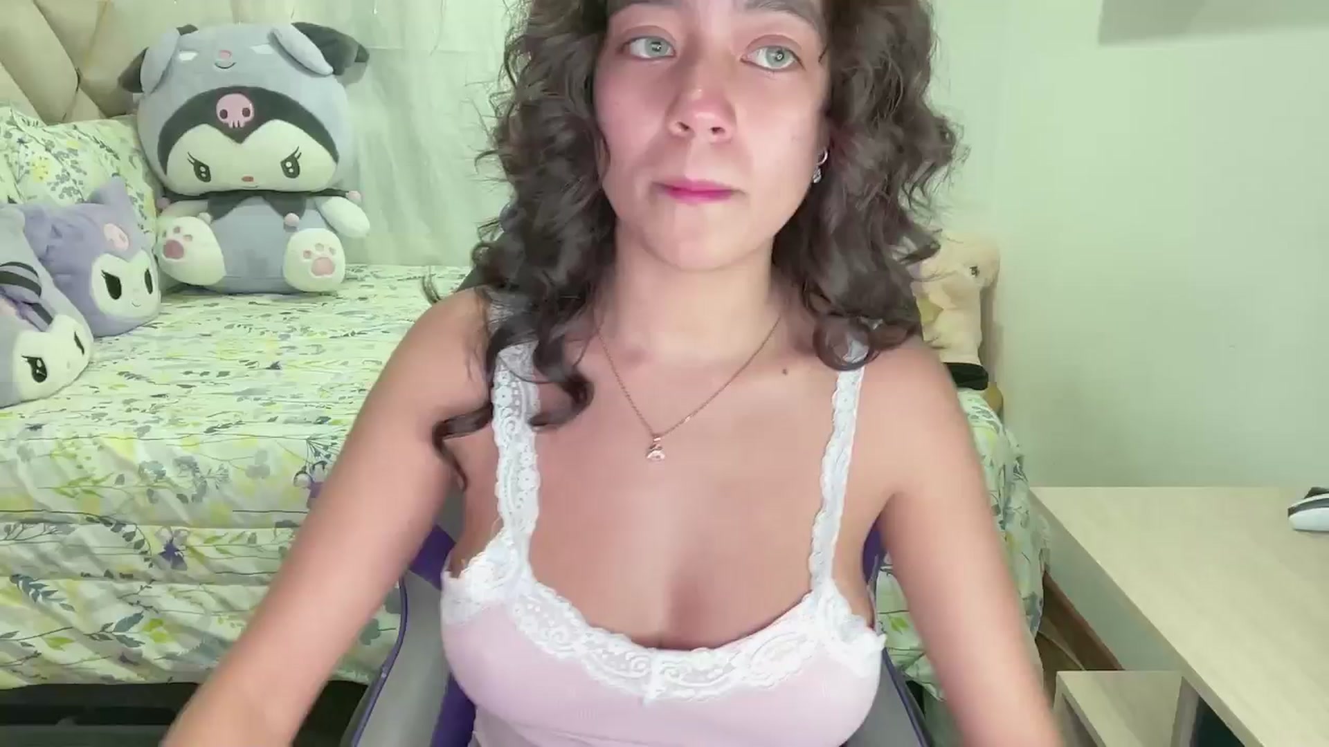 Gallery image thumbnail from Oxxme_'s myfreecams stream on, 07/16/2024, 02:01 image 1 of 20