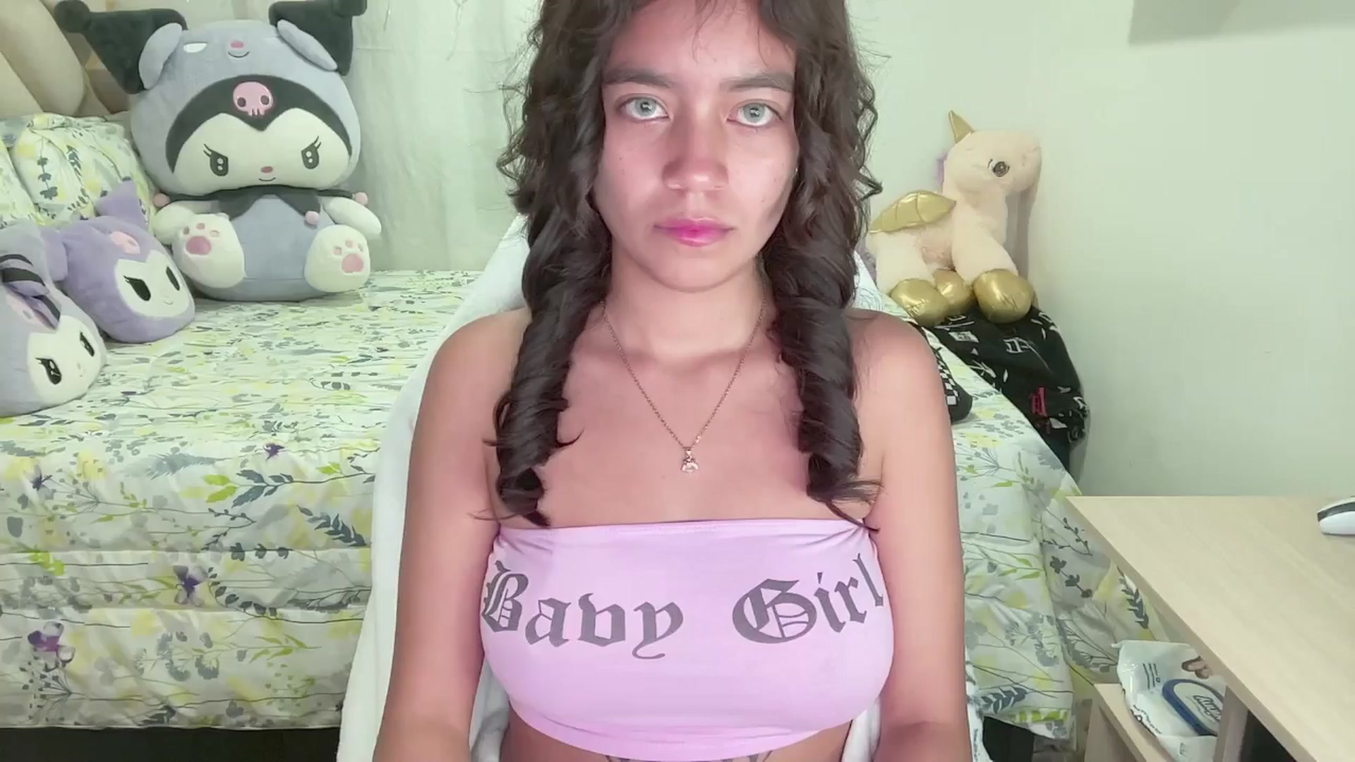 Gallery image thumbnail from Oxxme_'s myfreecams stream on, 07/23/2024, 05:13 image 16 of 20