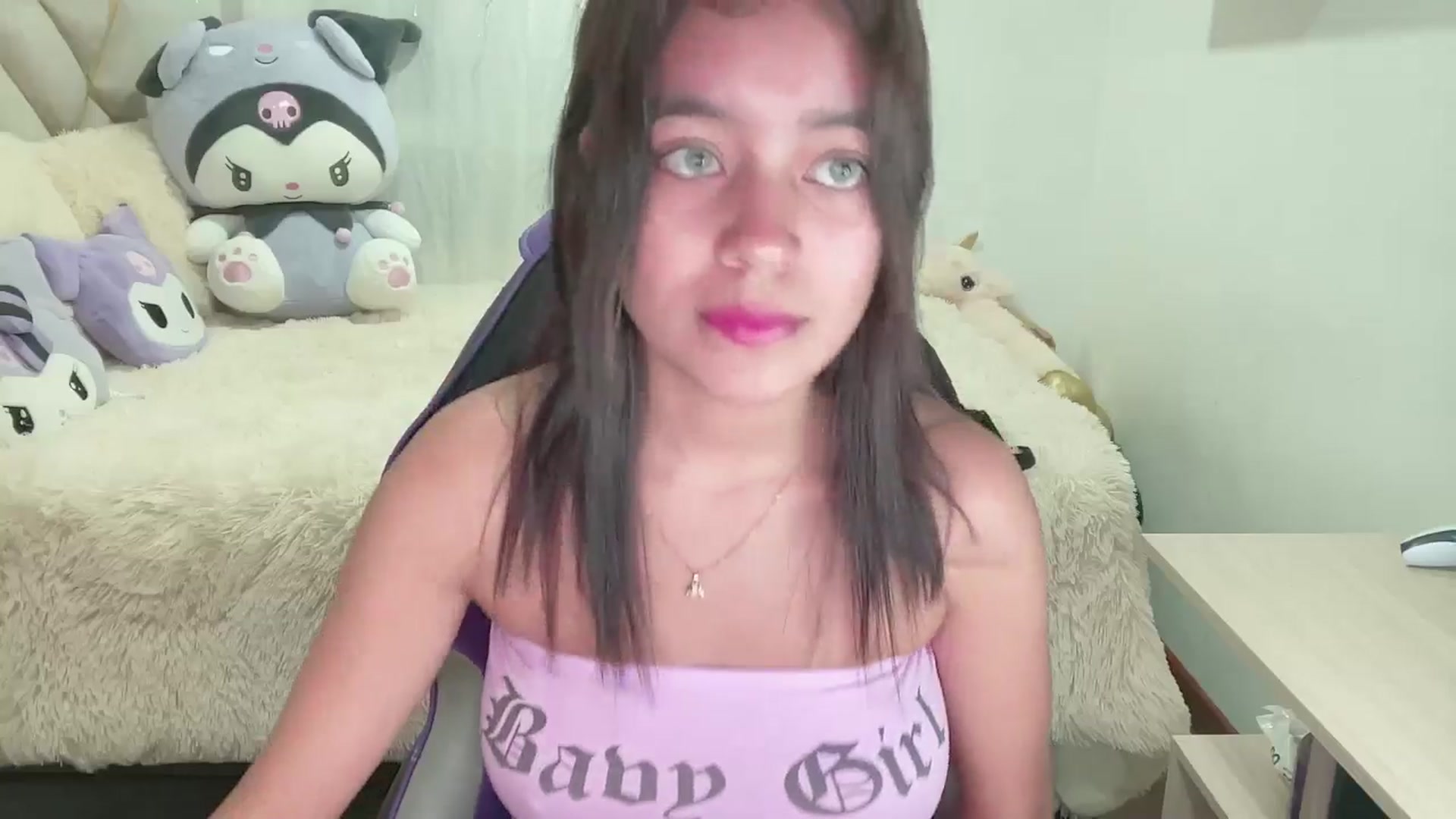Gallery image thumbnail from Oxxme_'s myfreecams stream on, 07/25/2024, 02:35 image 3 of 20
