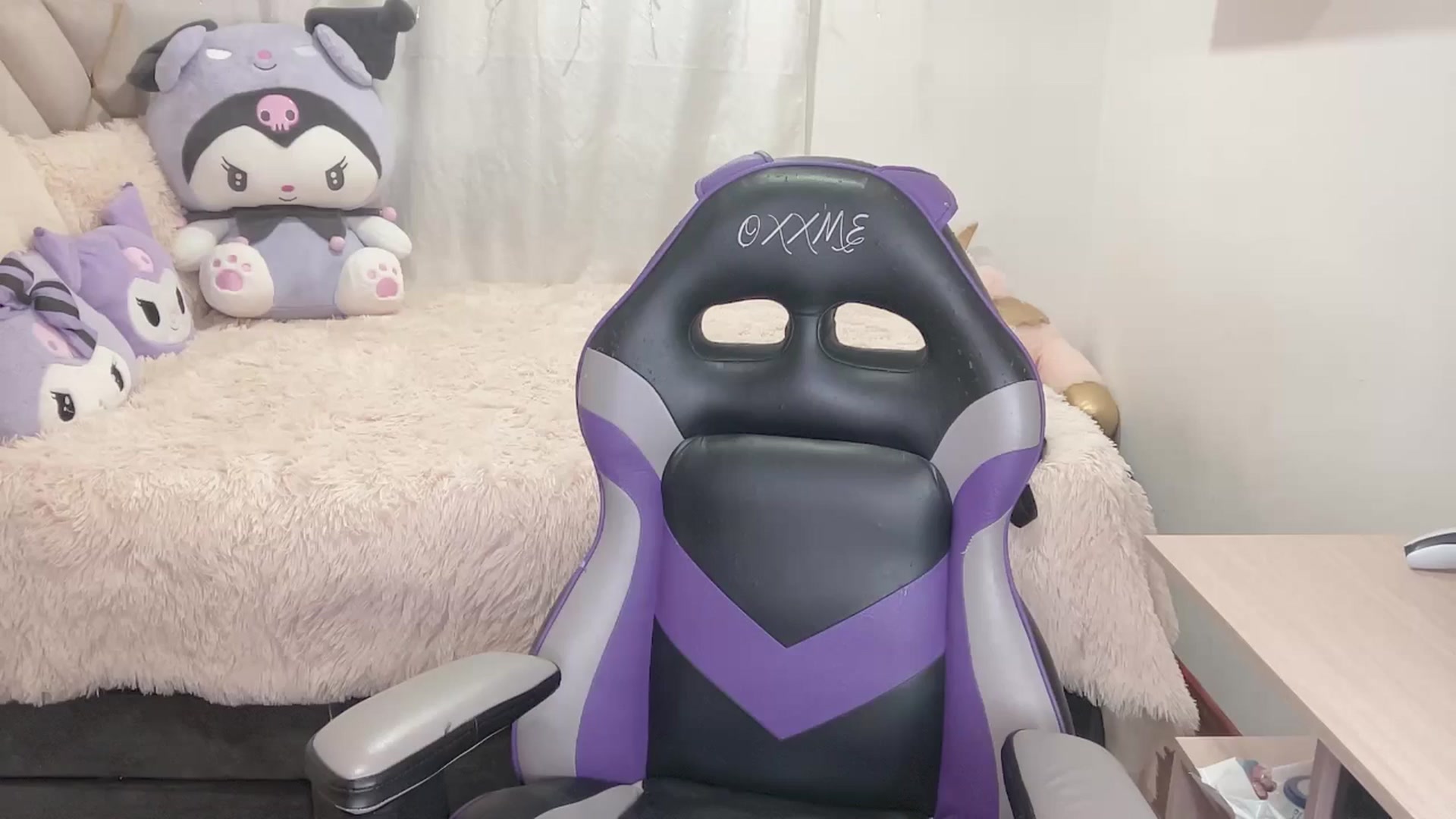 Gallery image thumbnail from Oxxme_'s myfreecams stream on, 07/26/2024, 02:35 image 18 of 20