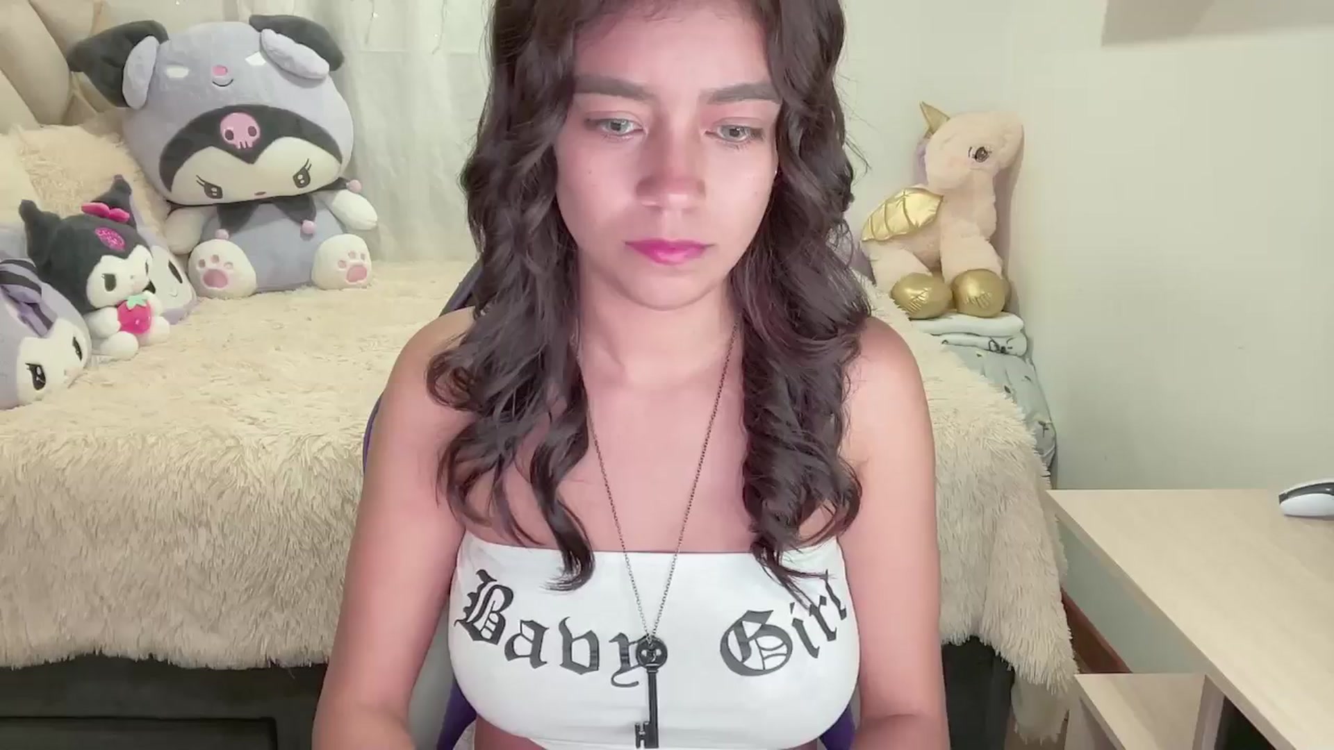 Gallery image thumbnail from Oxxme_'s myfreecams stream on, 08/09/2024, 03:55 image 10 of 20