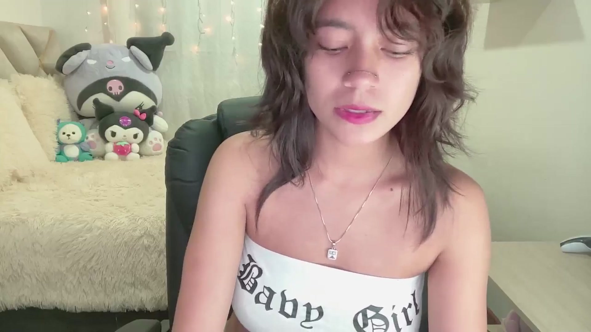 Gallery image thumbnail from Oxxme_'s myfreecams stream on, 10/19/2024, 04:38 image 3 of 20