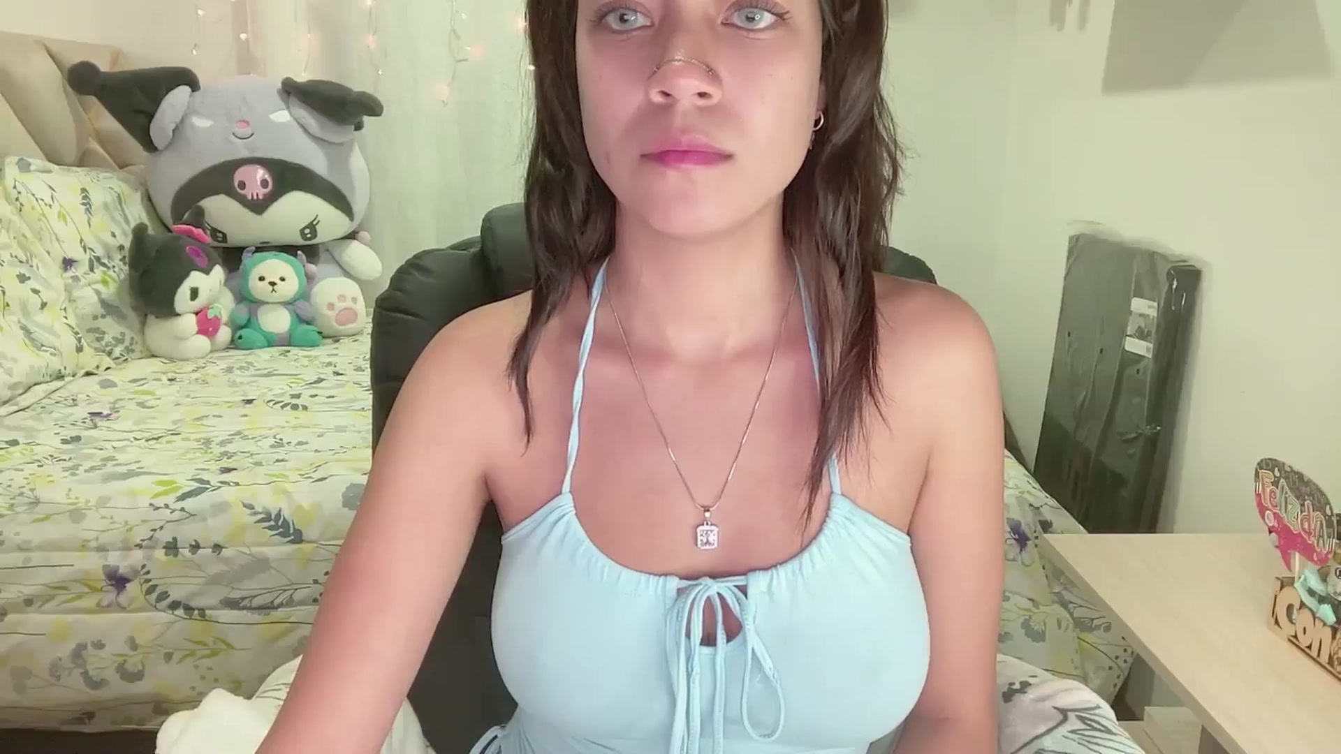 Gallery image thumbnail from Oxxme_'s myfreecams stream on, 10/25/2024, 05:37 image 17 of 20