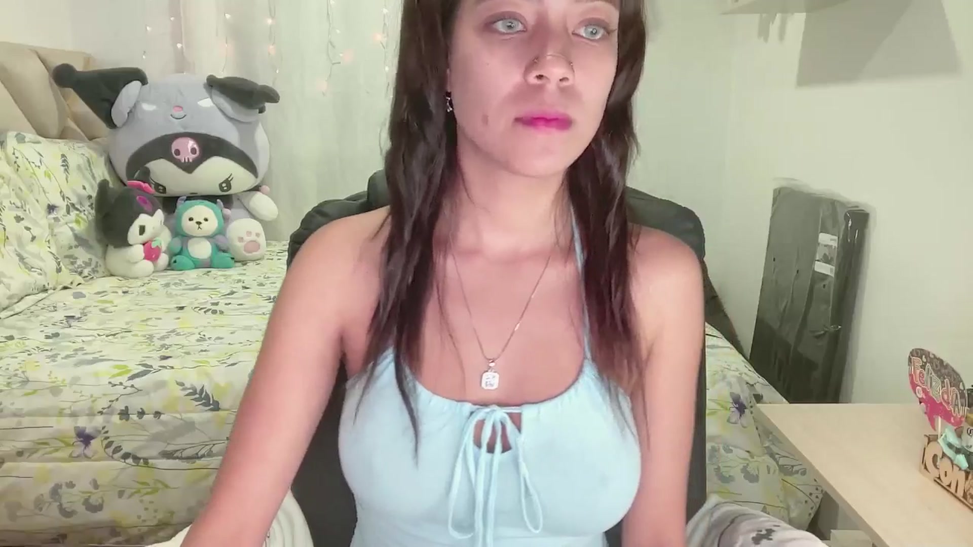Gallery image thumbnail from Oxxme_'s myfreecams stream on, 10/25/2024, 07:02 image 6 of 20