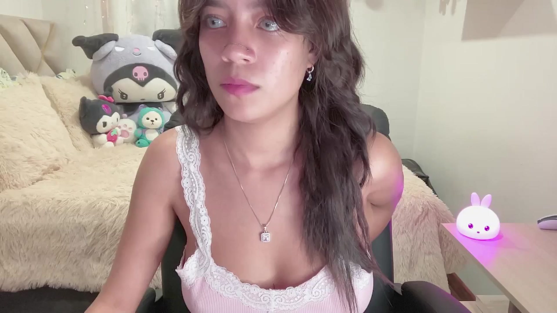 Gallery image thumbnail from Oxxme_'s myfreecams stream on, 10/31/2024, 06:21 image 15 of 20