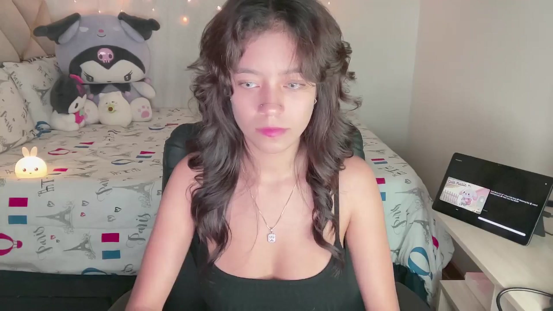 Gallery image thumbnail from Oxxme_'s myfreecams stream on, 11/13/2024, 02:14 image 19 of 20