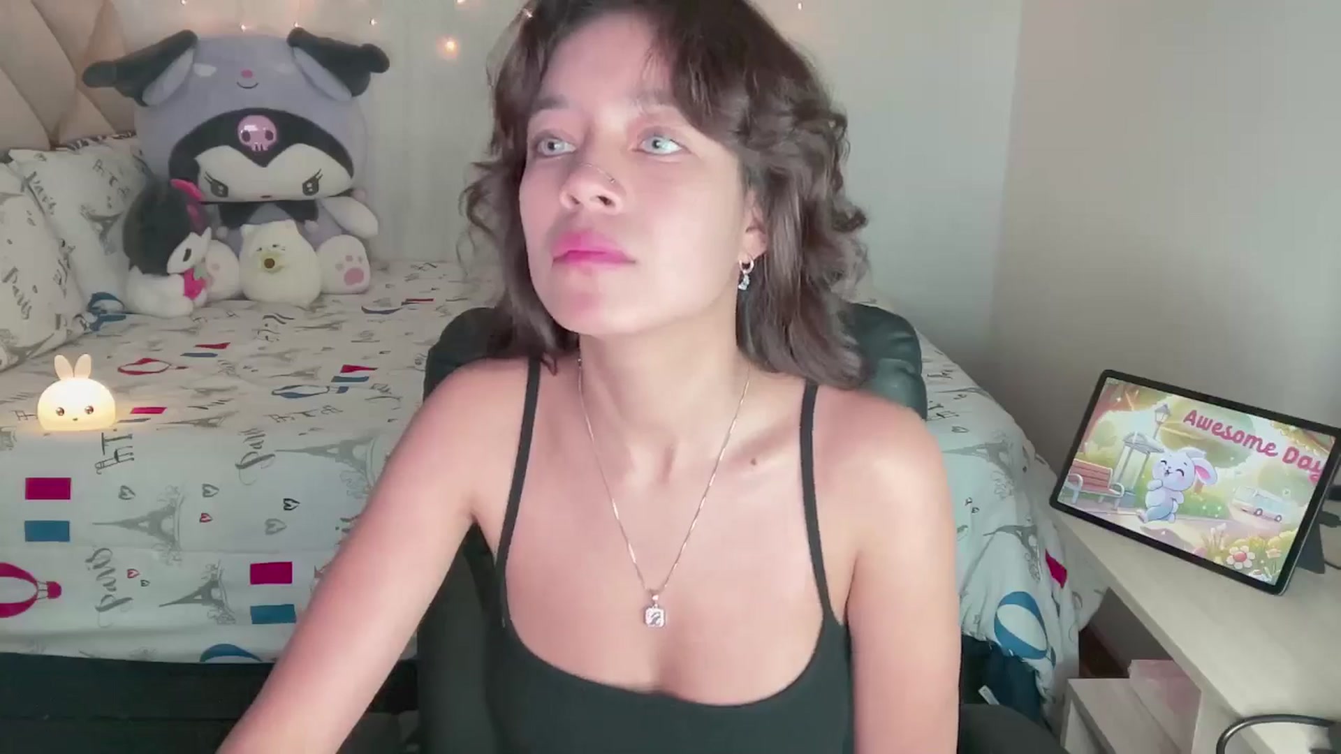 Gallery image thumbnail from Oxxme_'s myfreecams stream on, 11/13/2024, 04:59 image 15 of 20