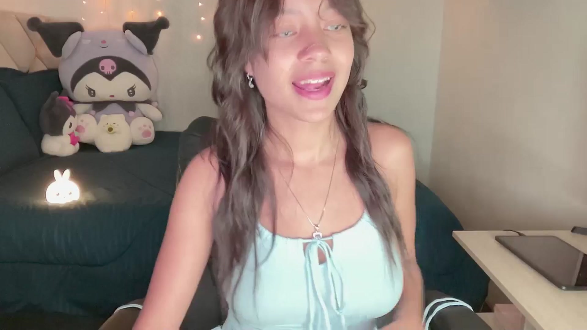 Gallery image thumbnail from Oxxme_'s myfreecams stream on, 11/20/2024, 05:23 image 2 of 20