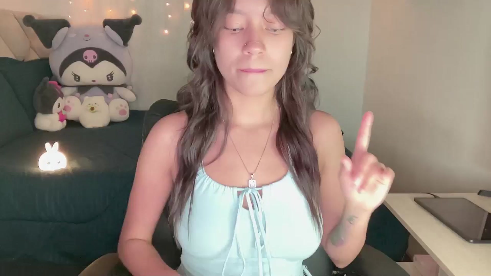 Gallery image thumbnail from Oxxme_'s myfreecams stream on, 11/20/2024, 05:23 image 1 of 20