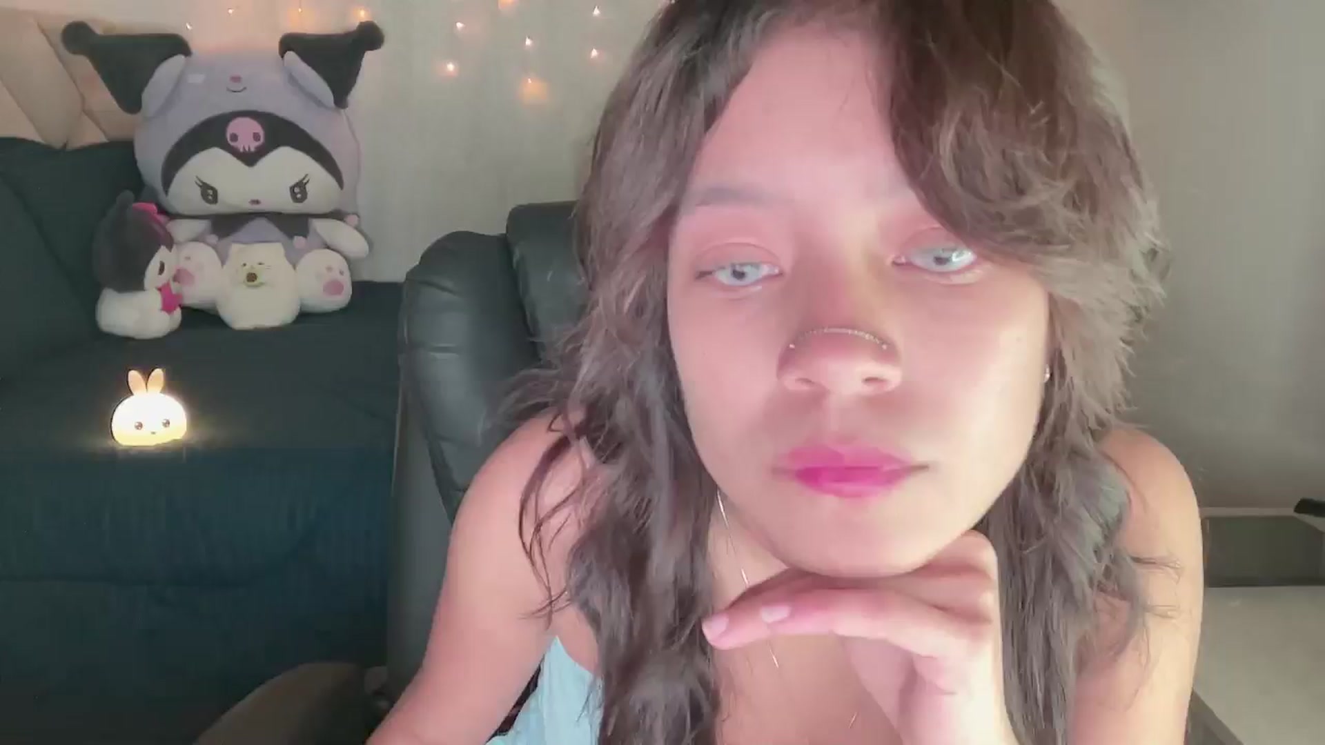 Gallery image thumbnail from Oxxme_'s myfreecams stream on, 11/20/2024, 05:39 image 6 of 20