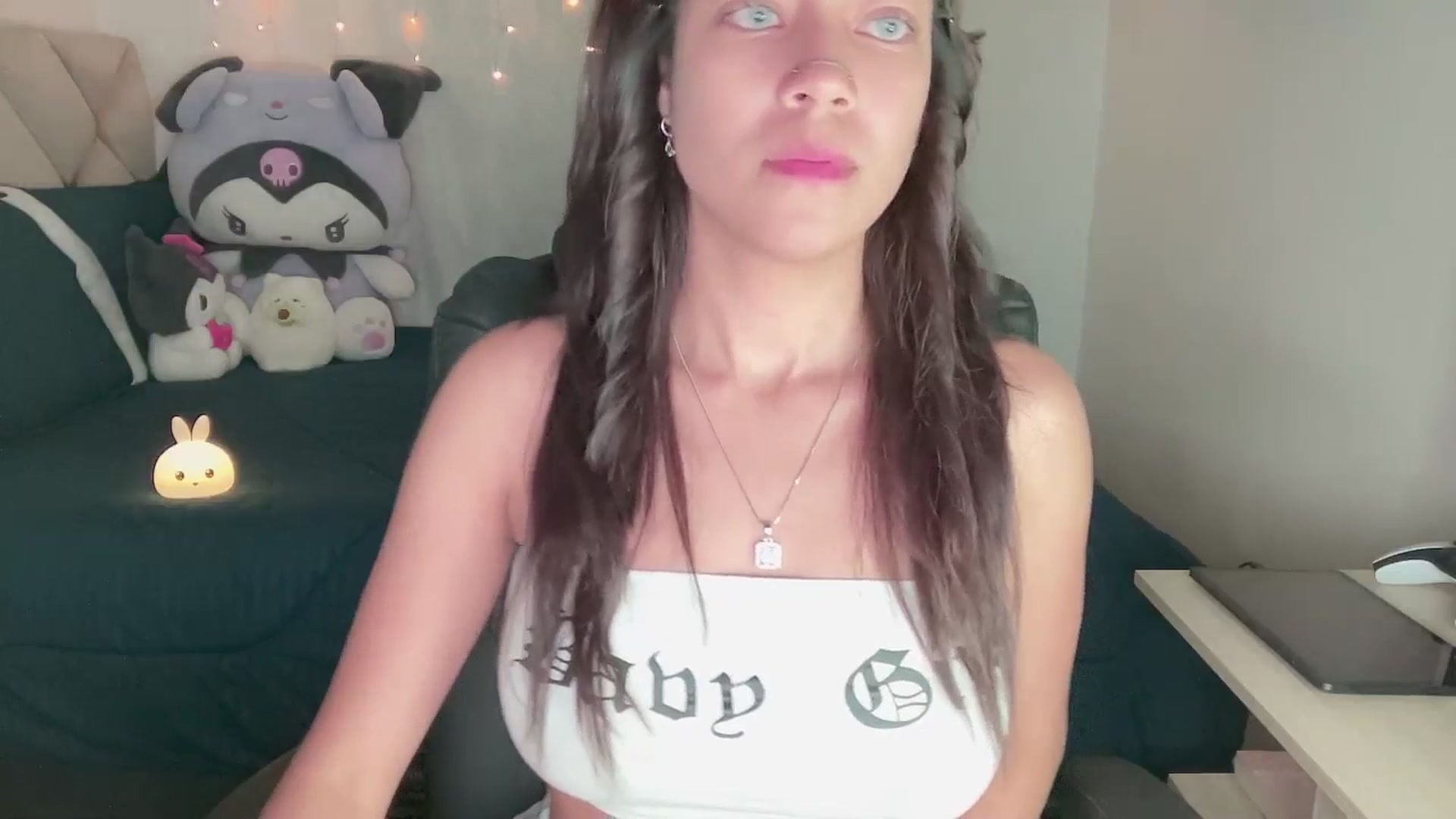 Gallery image thumbnail from Oxxme_'s myfreecams stream on, 11/26/2024, 07:54 image 17 of 20