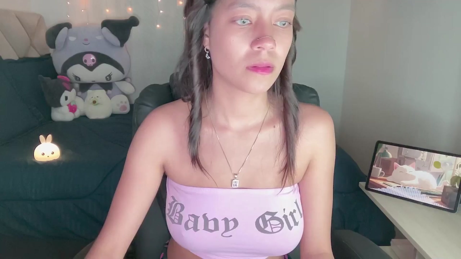 Gallery image thumbnail from Oxxme_'s myfreecams stream on, 11/27/2024, 02:29 image 2 of 20