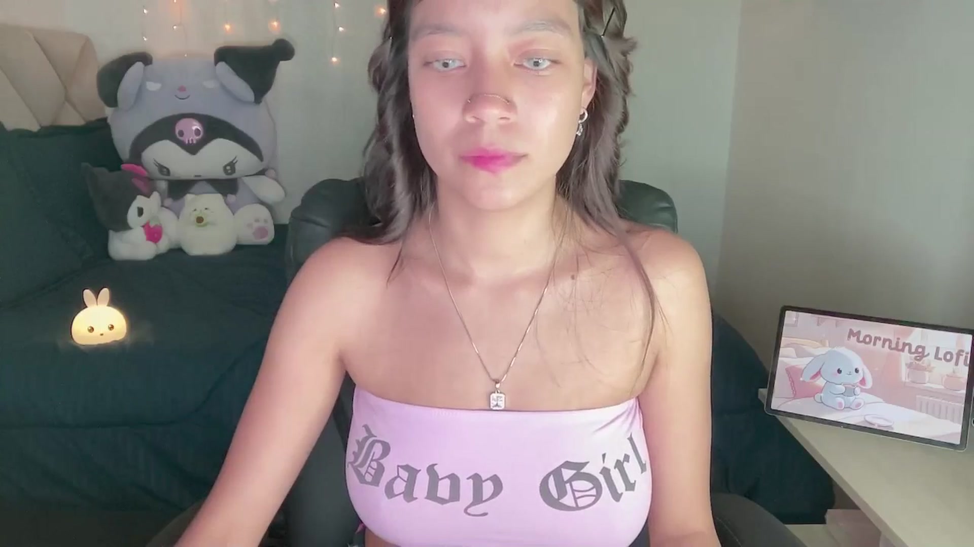 Gallery image thumbnail from Oxxme_'s myfreecams stream on, 11/27/2024, 02:56 image 2 of 20