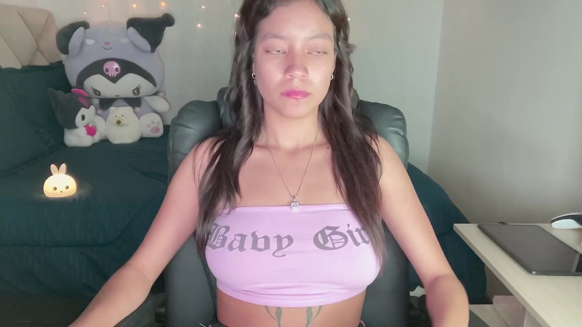 Gallery image thumbnail from Oxxme_'s myfreecams stream on, 11/27/2024, 04:46 image 12 of 20