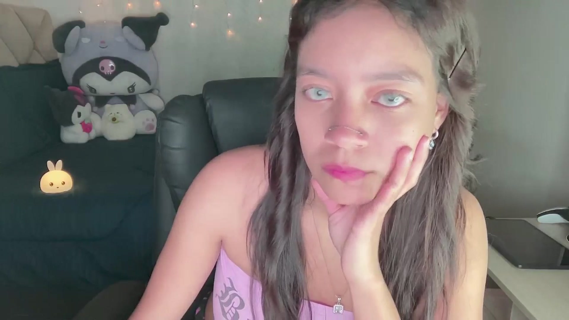 Gallery image thumbnail from Oxxme_'s myfreecams stream on, 11/27/2024, 05:33 image 12 of 20