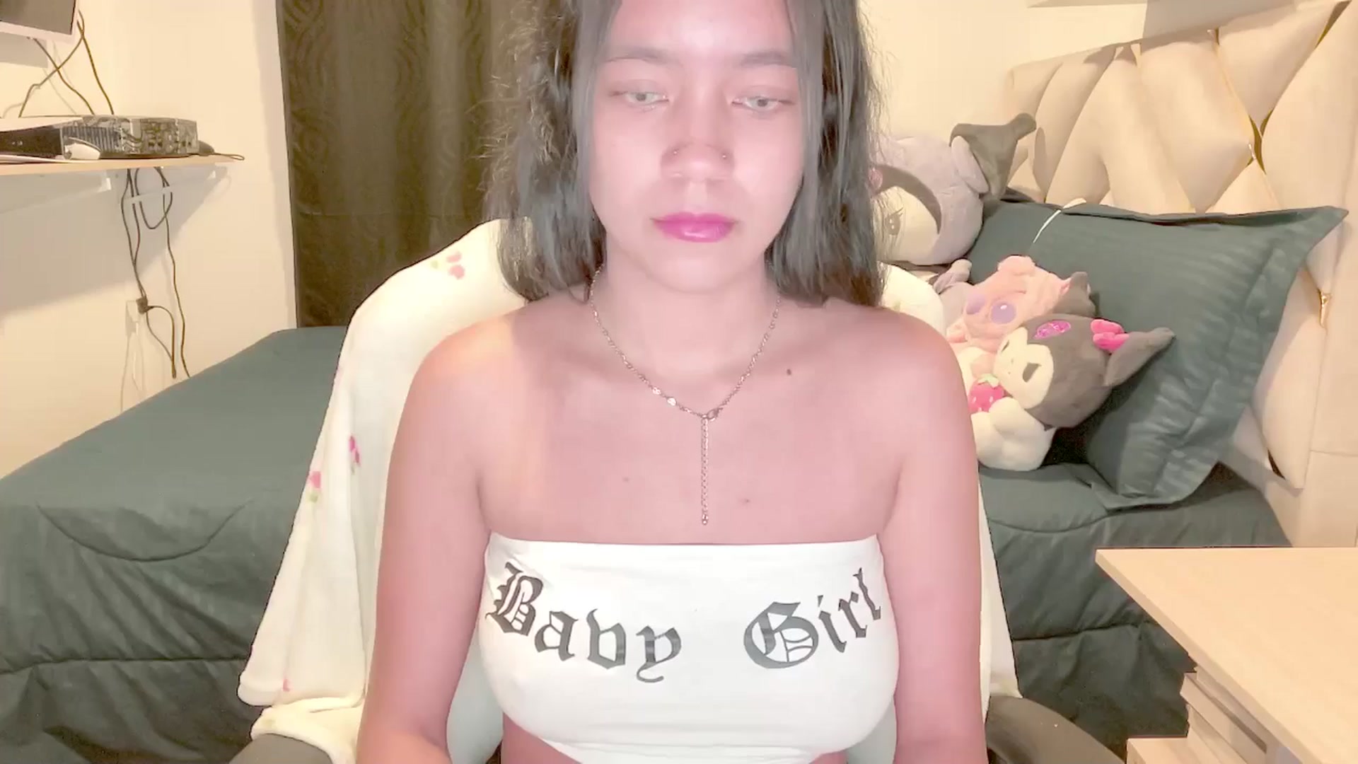 Gallery image thumbnail from Oxxme_'s myfreecams stream on, 05/27/2025, 02:01 image 12 of 20
