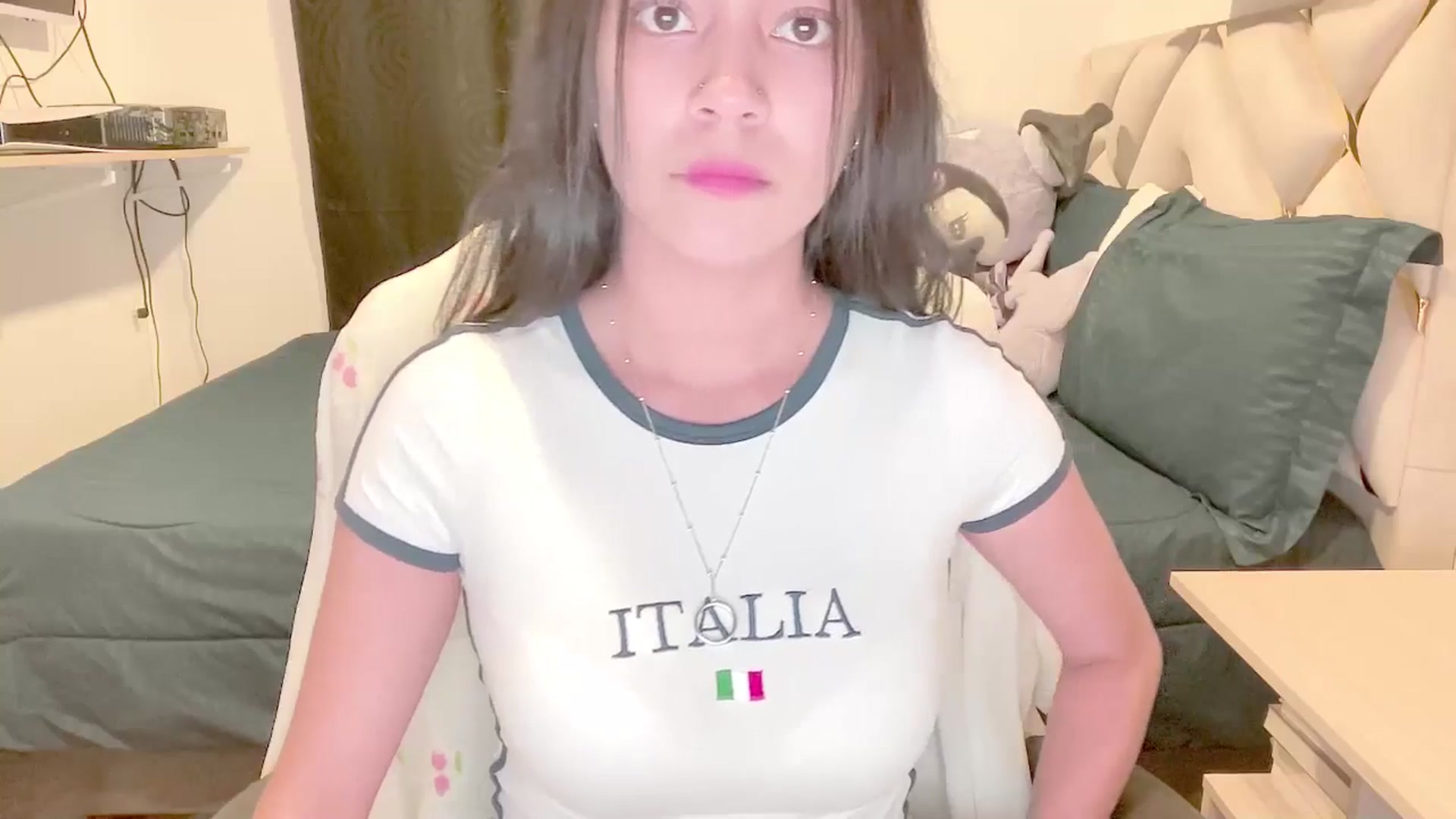 Gallery image thumbnail from Oxxme_'s myfreecams stream on, 07/04/2025, 03:34 image 2 of 20
