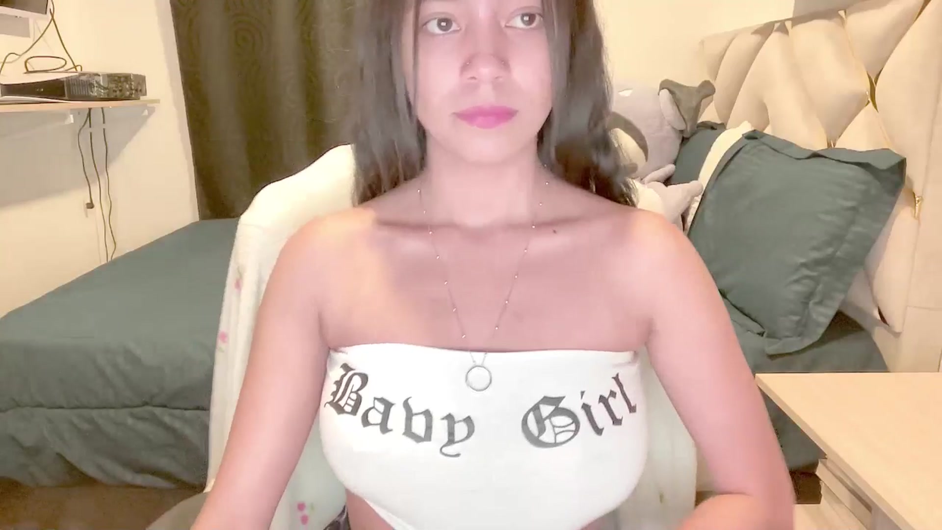 Gallery image thumbnail from Oxxme_'s myfreecams stream on, 07/08/2025, 03:16 image 8 of 20