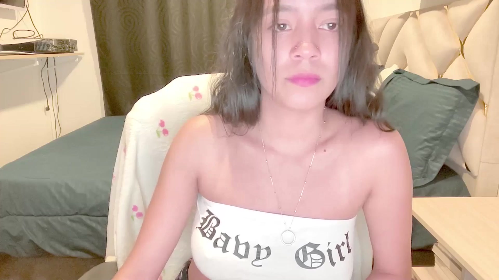 Gallery image thumbnail from Oxxme_'s myfreecams stream on, 07/08/2025, 03:16 image 16 of 20