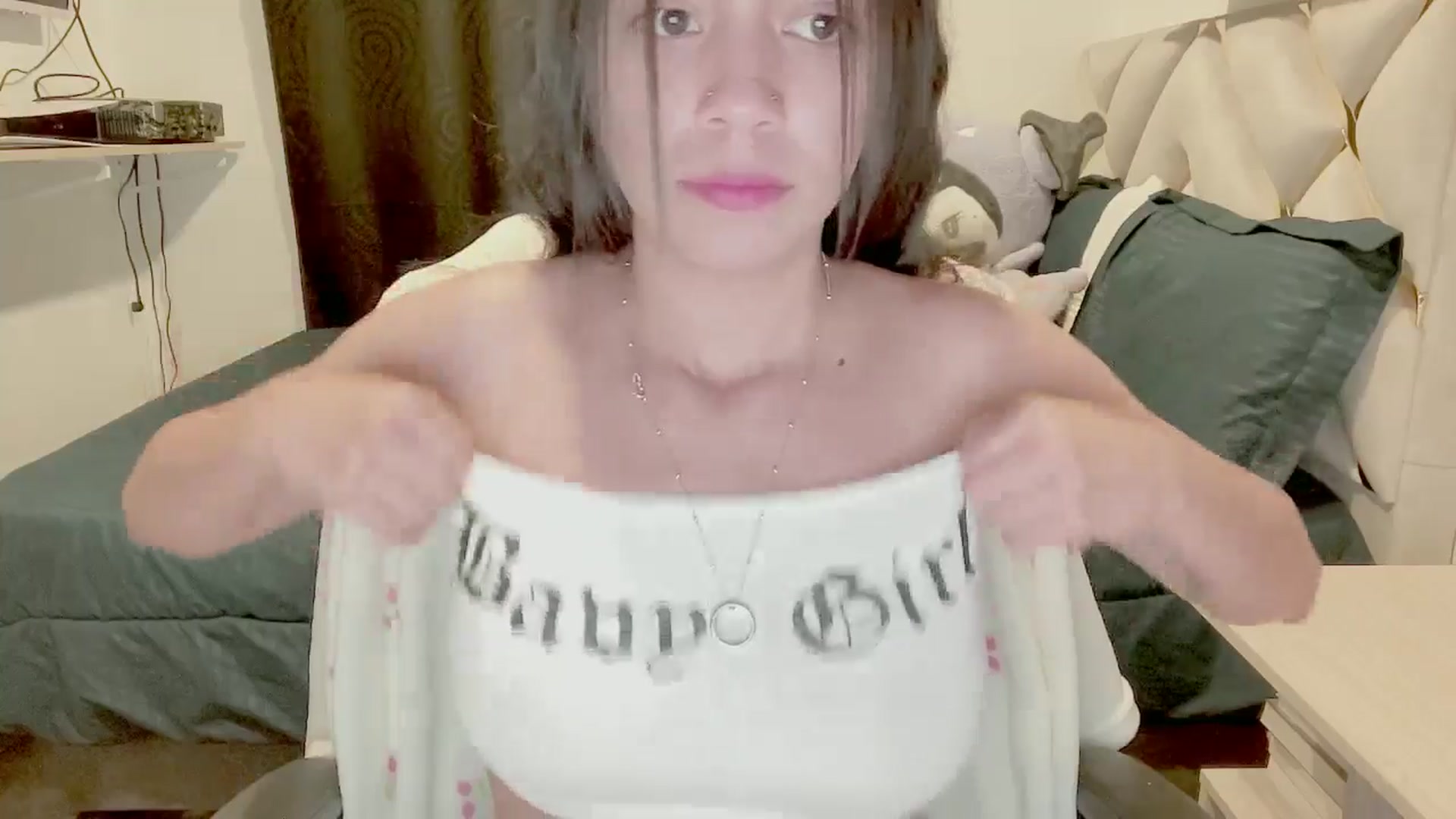 Gallery image thumbnail from Oxxme_'s myfreecams stream on, 07/08/2025, 04:22 image 10 of 20
