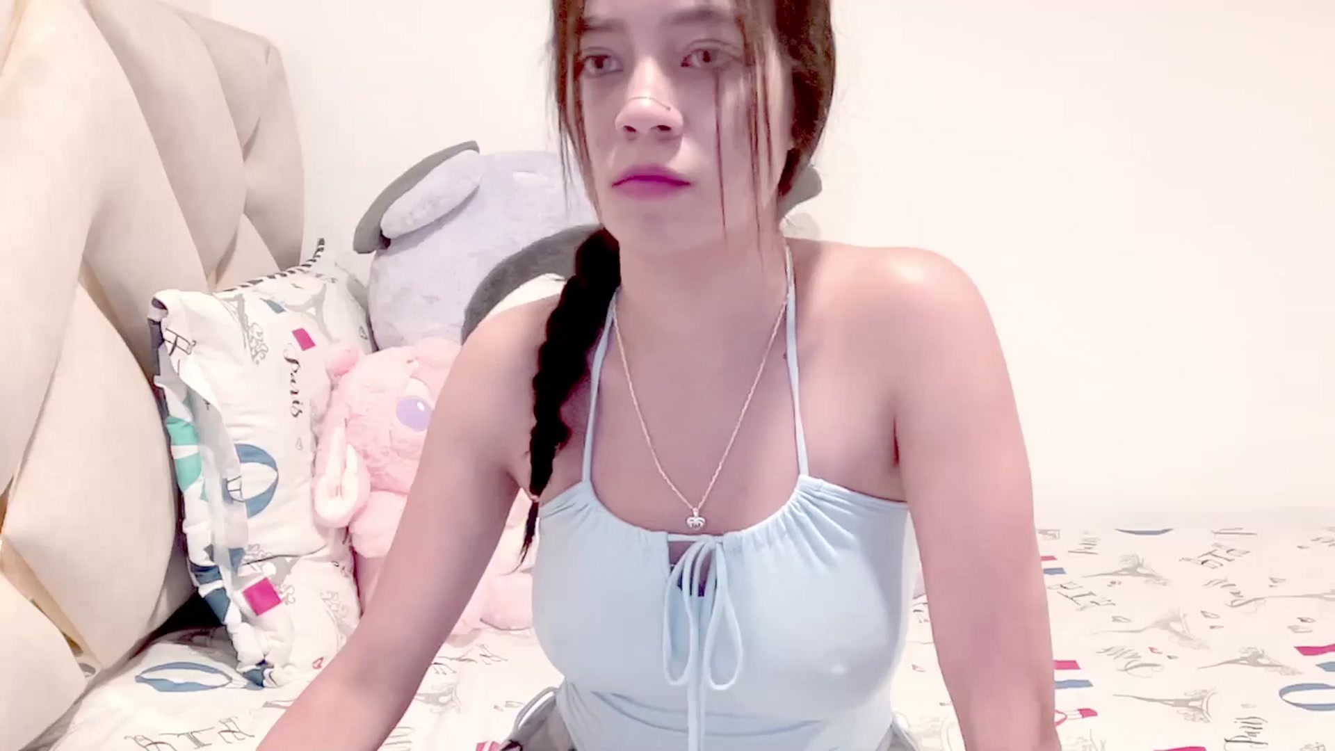 Gallery image thumbnail from Oxxme_'s myfreecams stream on, 07/22/2025, 04:44 image 16 of 20