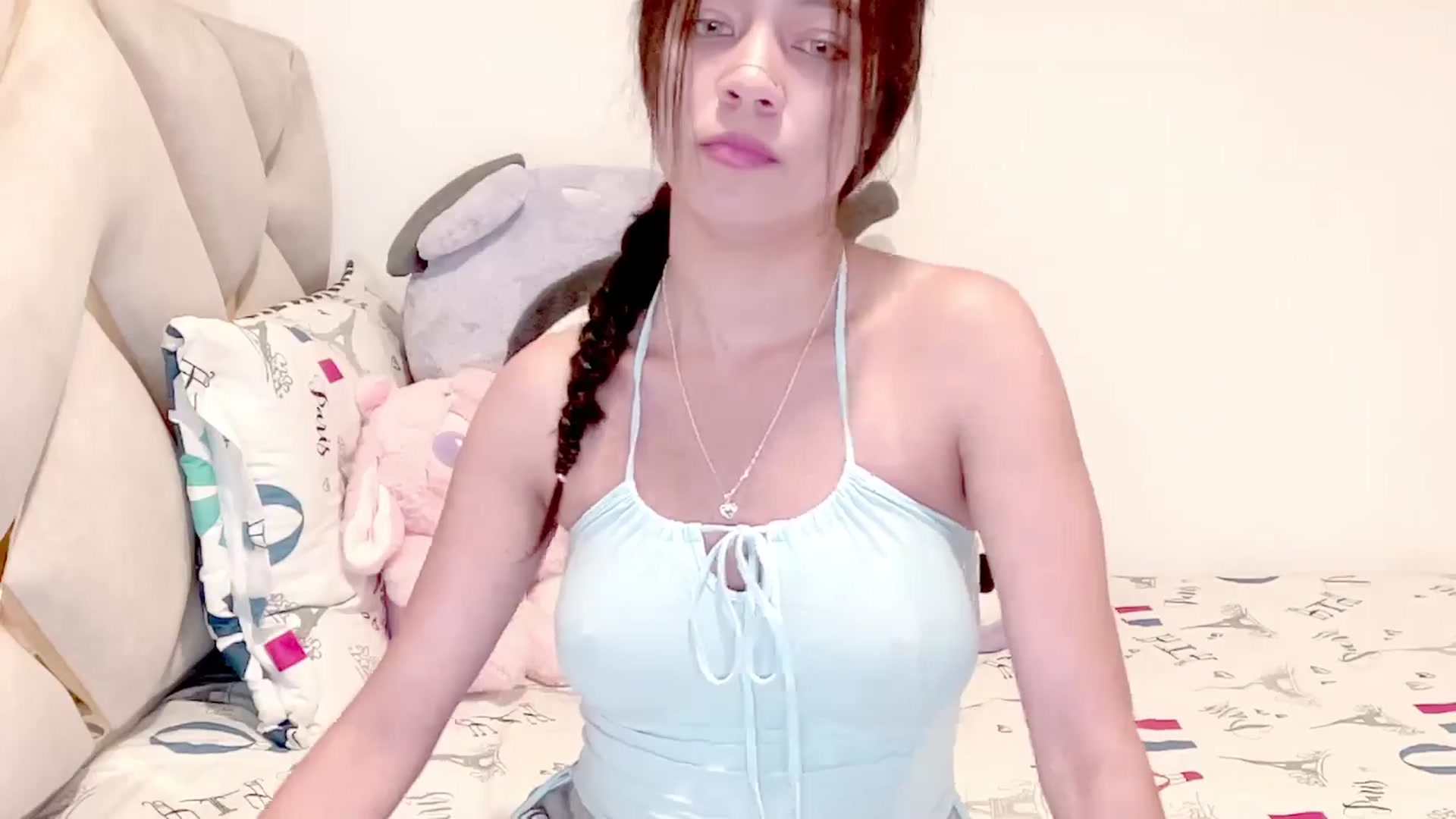 Gallery image thumbnail from Oxxme_'s myfreecams stream on, 07/22/2025, 04:44 image 14 of 20