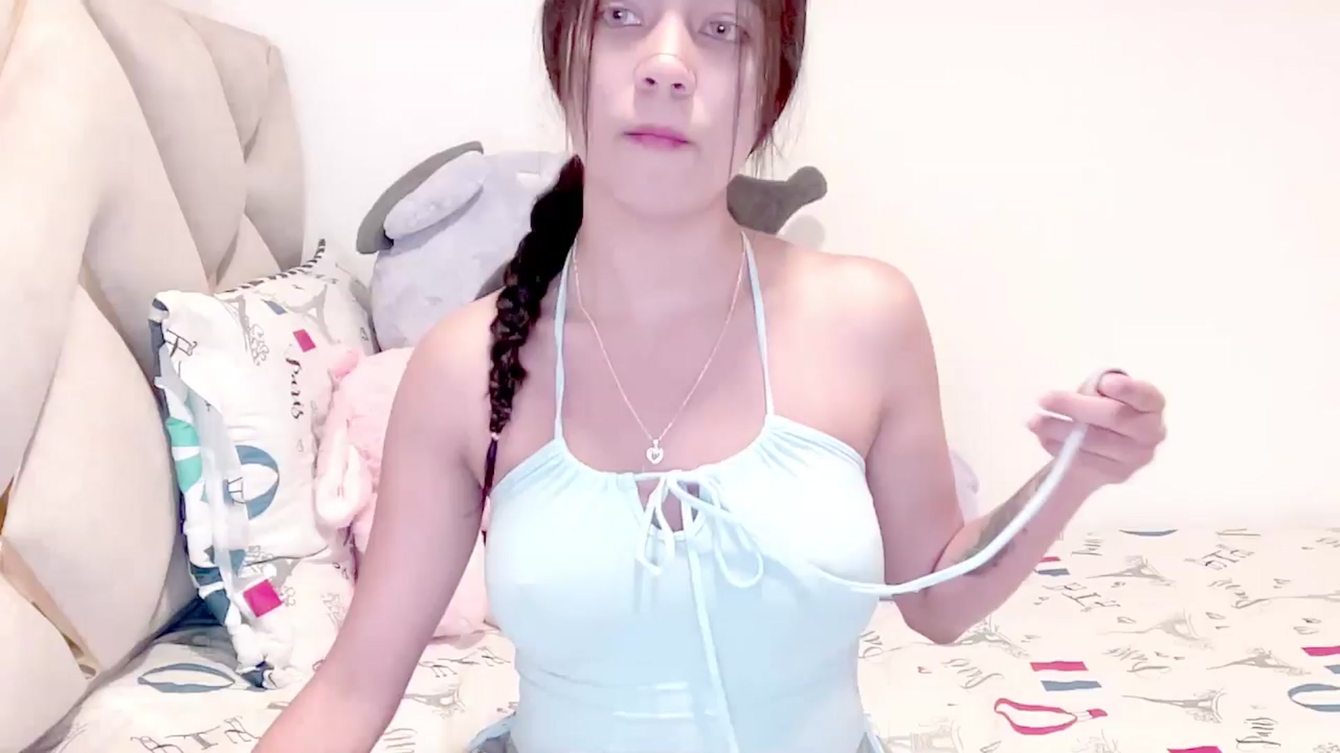 Gallery image thumbnail from Oxxme_'s myfreecams stream on, 07/22/2025, 04:44 image 11 of 20
