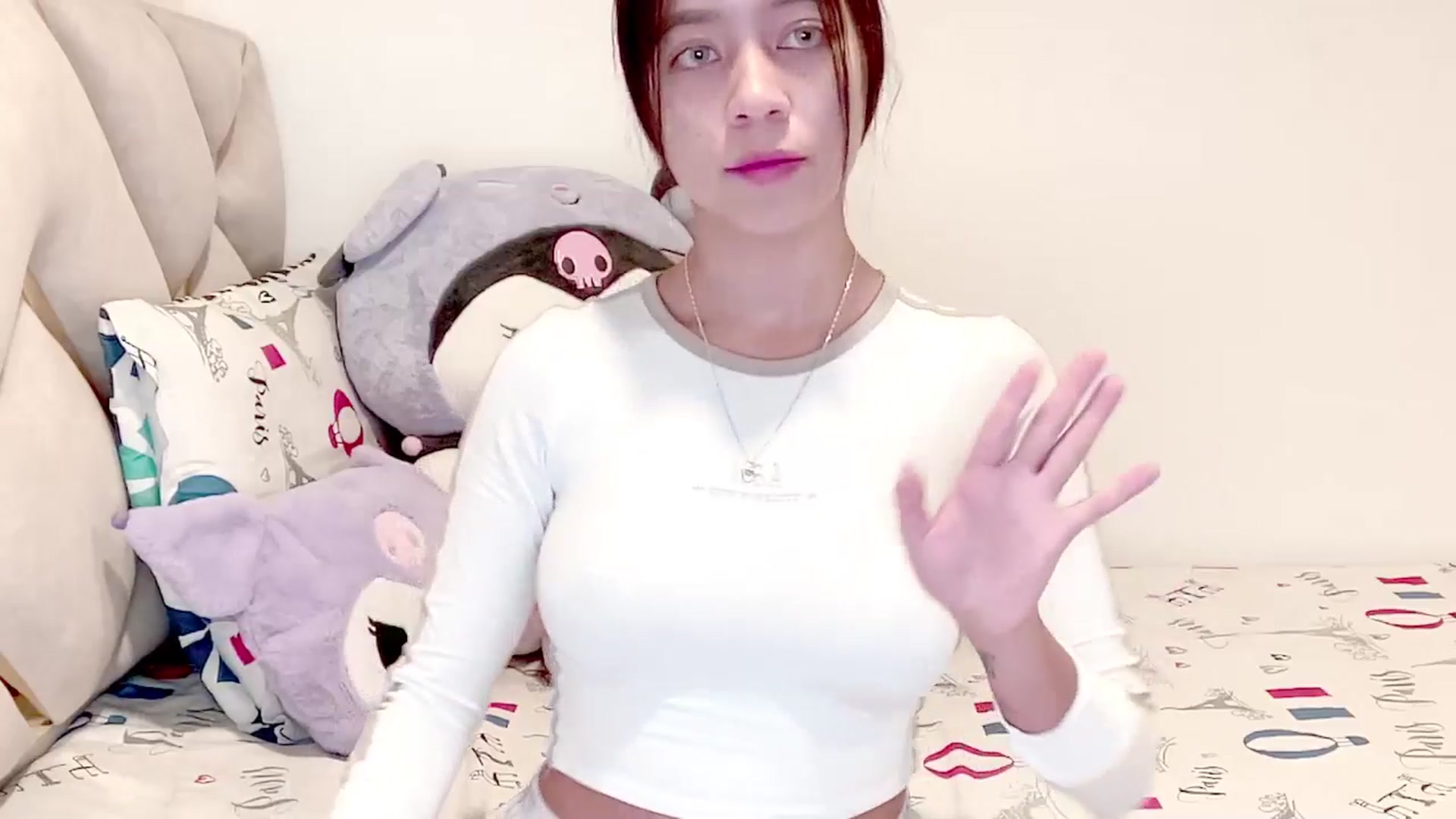 Gallery image thumbnail from Oxxme_'s myfreecams stream on, 07/30/2025, 01:48 image 13 of 20
