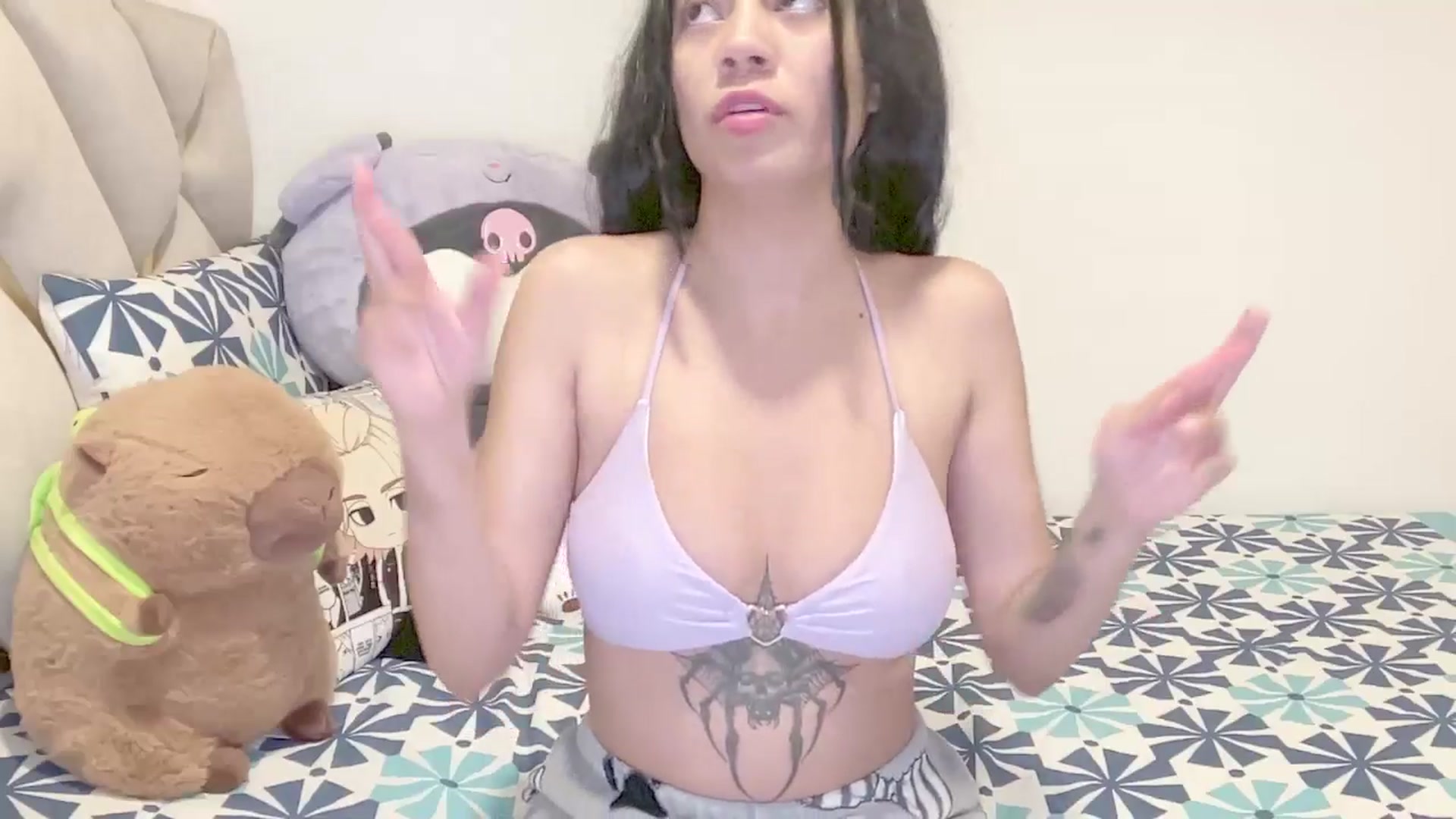 Gallery image thumbnail from Oxxme_'s myfreecams stream on, 08/29/2025, 05:08 image 6 of 20