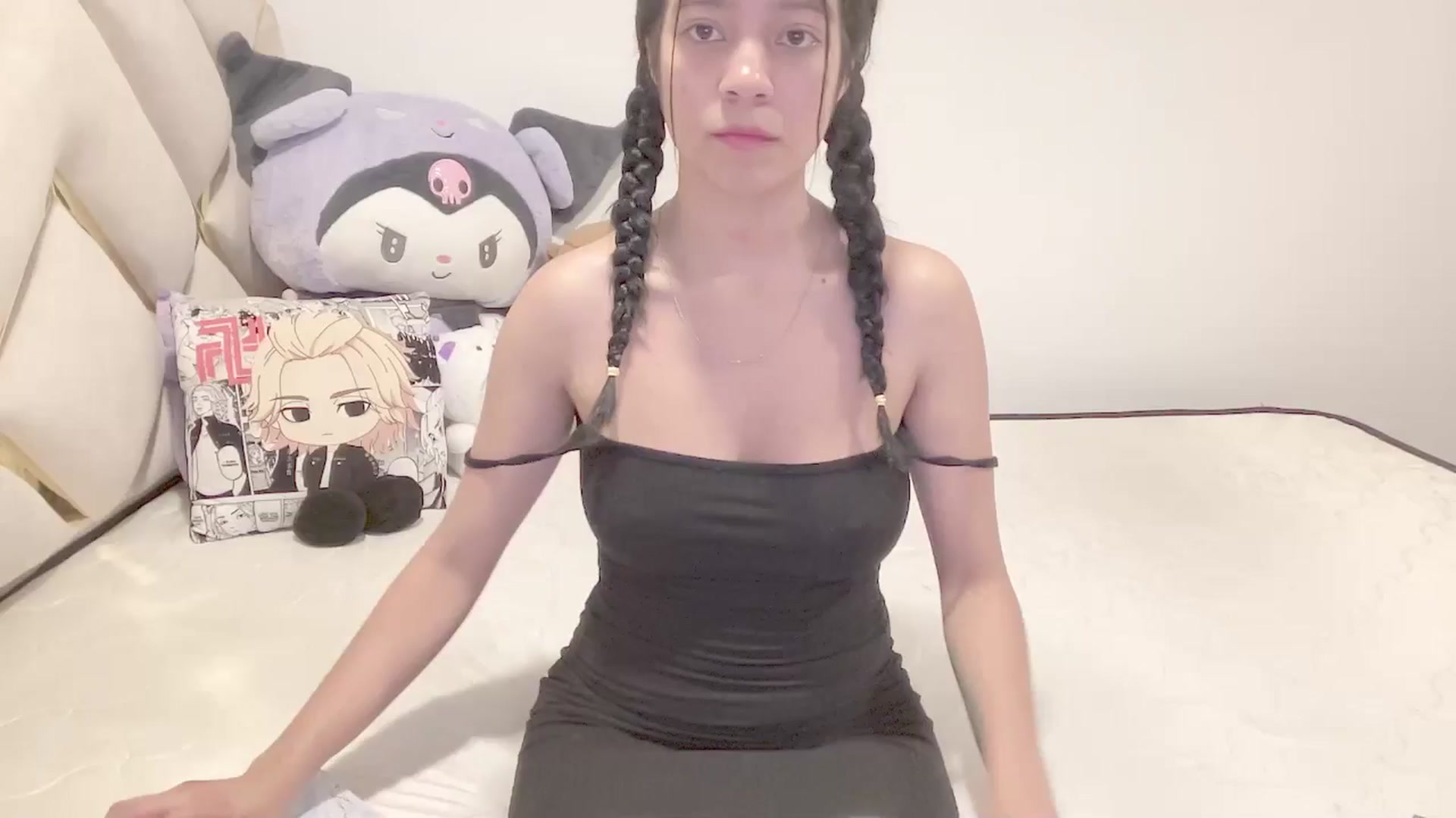 Gallery image thumbnail from Oxxme_'s myfreecams stream on, 09/15/2025, 05:06 image 1 of 20
