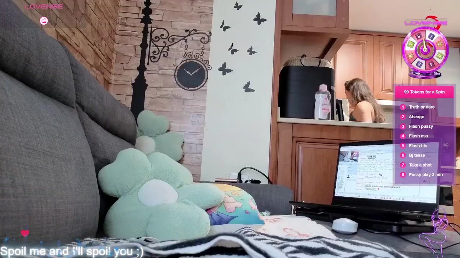 Gallery image thumbnail from Oxytocin's myfreecams stream on, 10/16/2025, 13:52 image 10 of 20