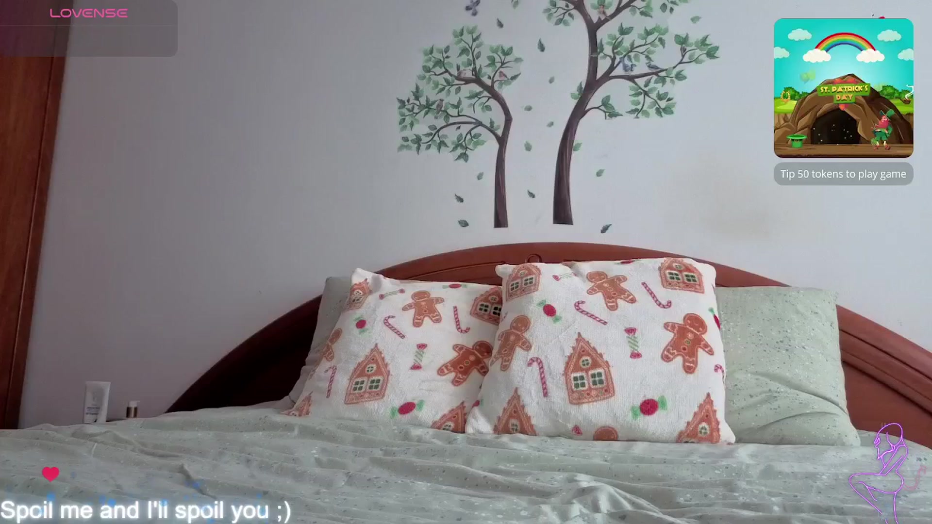 Gallery image thumbnail from Oxytocin's myfreecams stream on, 11/12/2025, 12:32 image 8 of 20