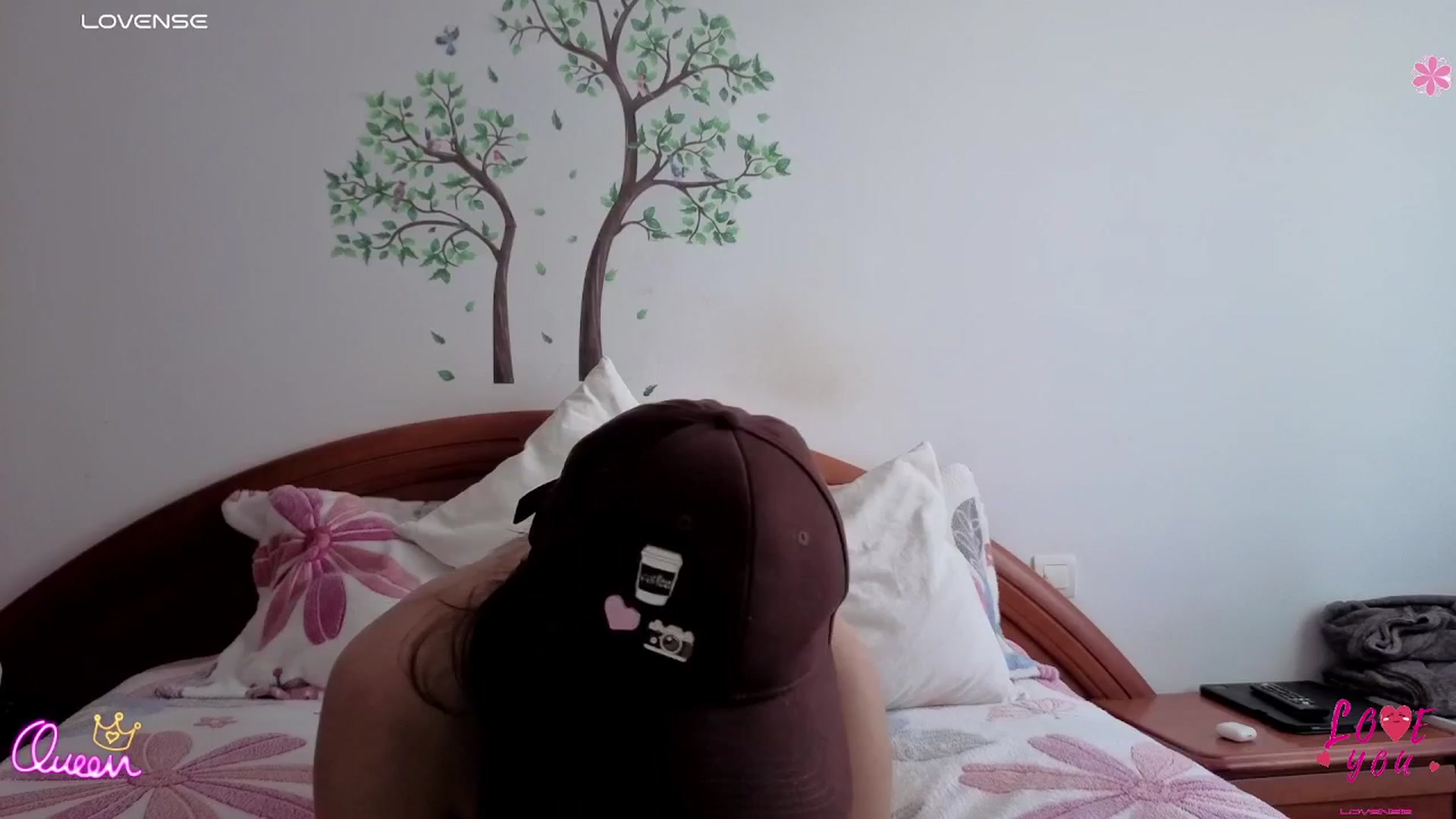 Gallery image thumbnail from Oxytocin's myfreecams stream on, 04/16/2026, 11:27 image 16 of 20