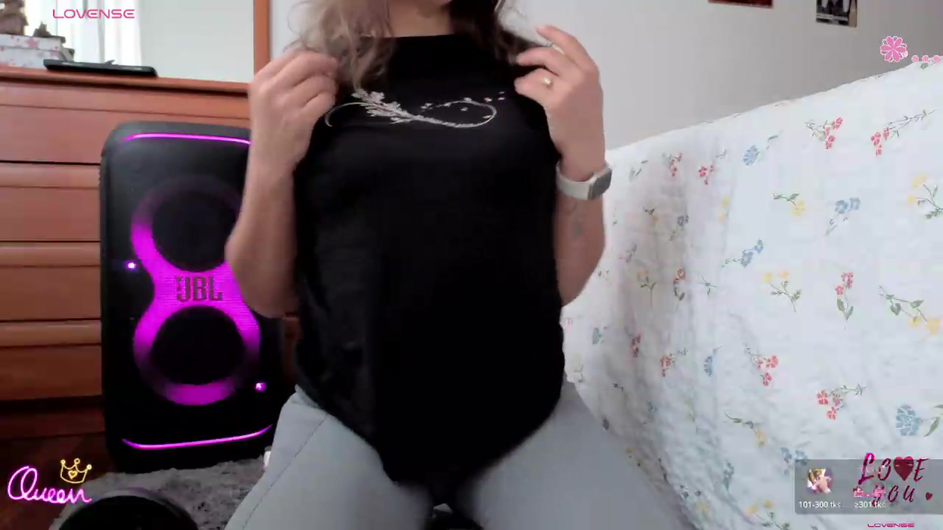Gallery image thumbnail from Oxytocin's myfreecams stream on, 06/11/2026, 10:47 image 11 of 20