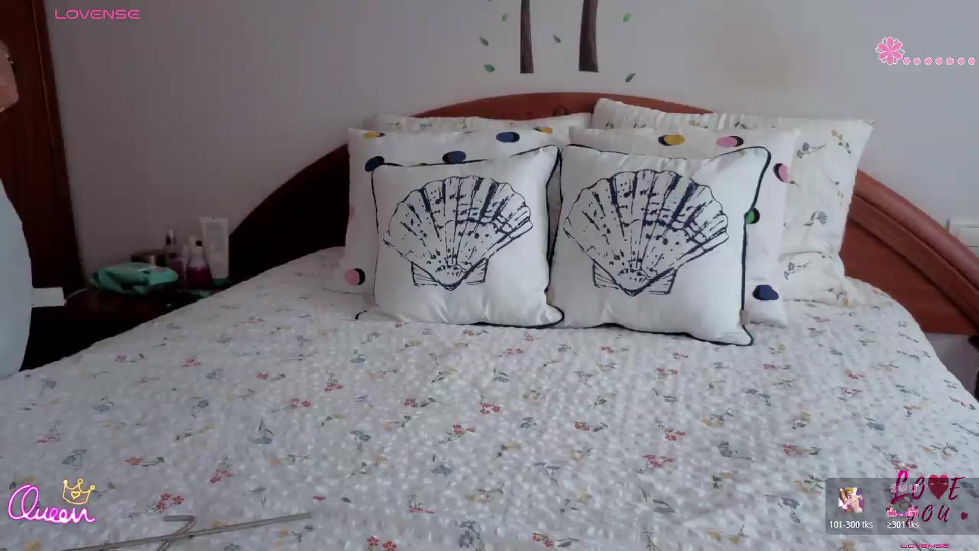 Gallery image thumbnail from Oxytocin's myfreecams stream on, 06/15/2026, 12:31 image 1 of 20