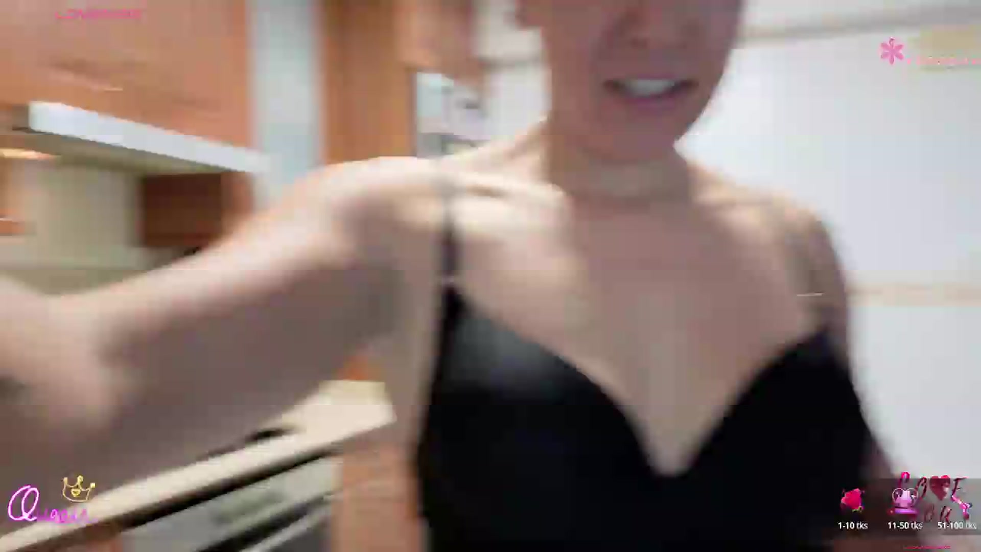 Gallery image thumbnail from Oxytocin's myfreecams stream on, 06/25/2026, 10:38 image 1 of 20