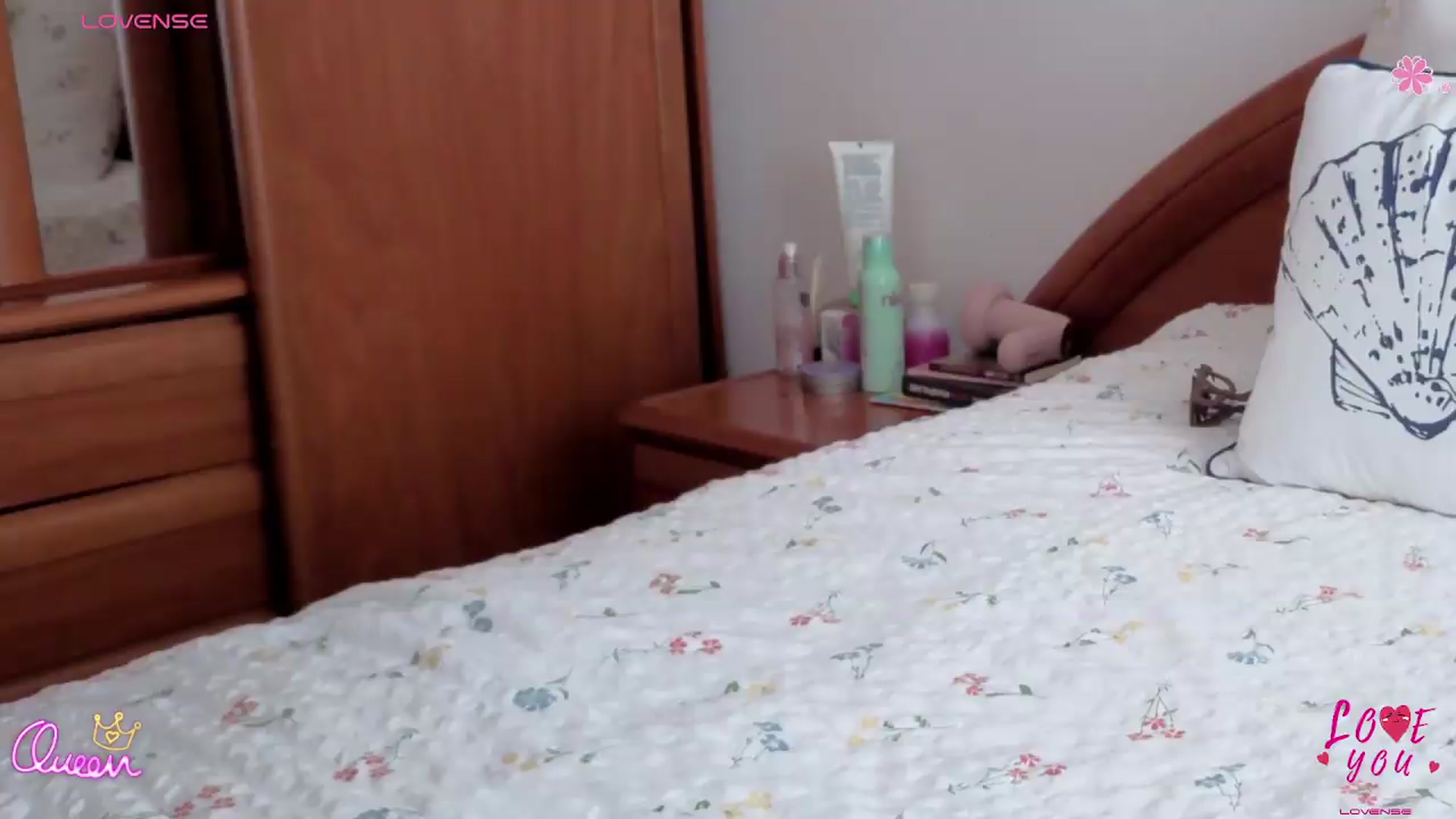 Gallery image thumbnail from Oxytocin's myfreecams stream on, 07/03/2026, 09:32 image 5 of 20