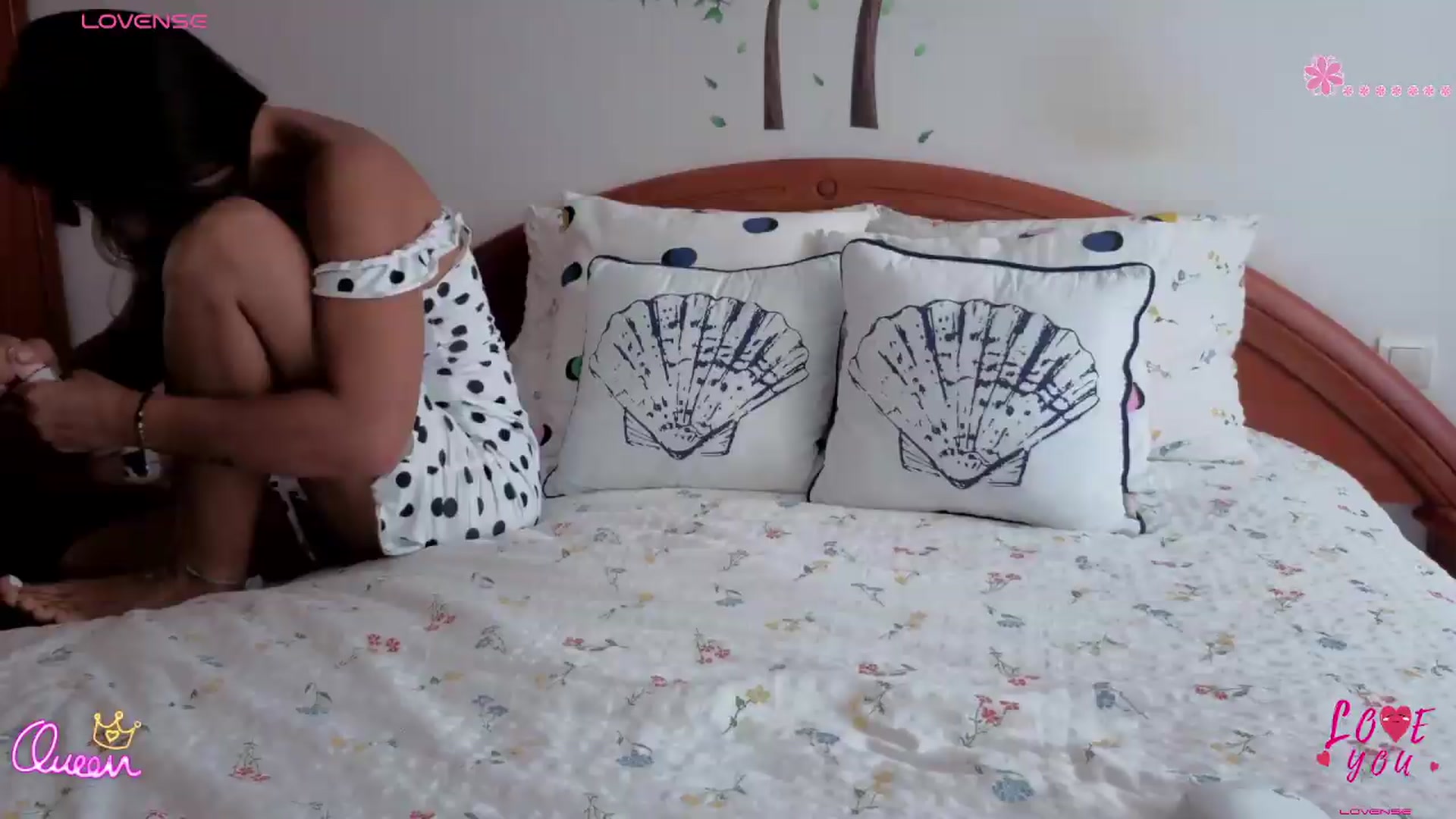 Gallery image thumbnail from Oxytocin's myfreecams stream on, 07/09/2026, 10:58 image 13 of 20