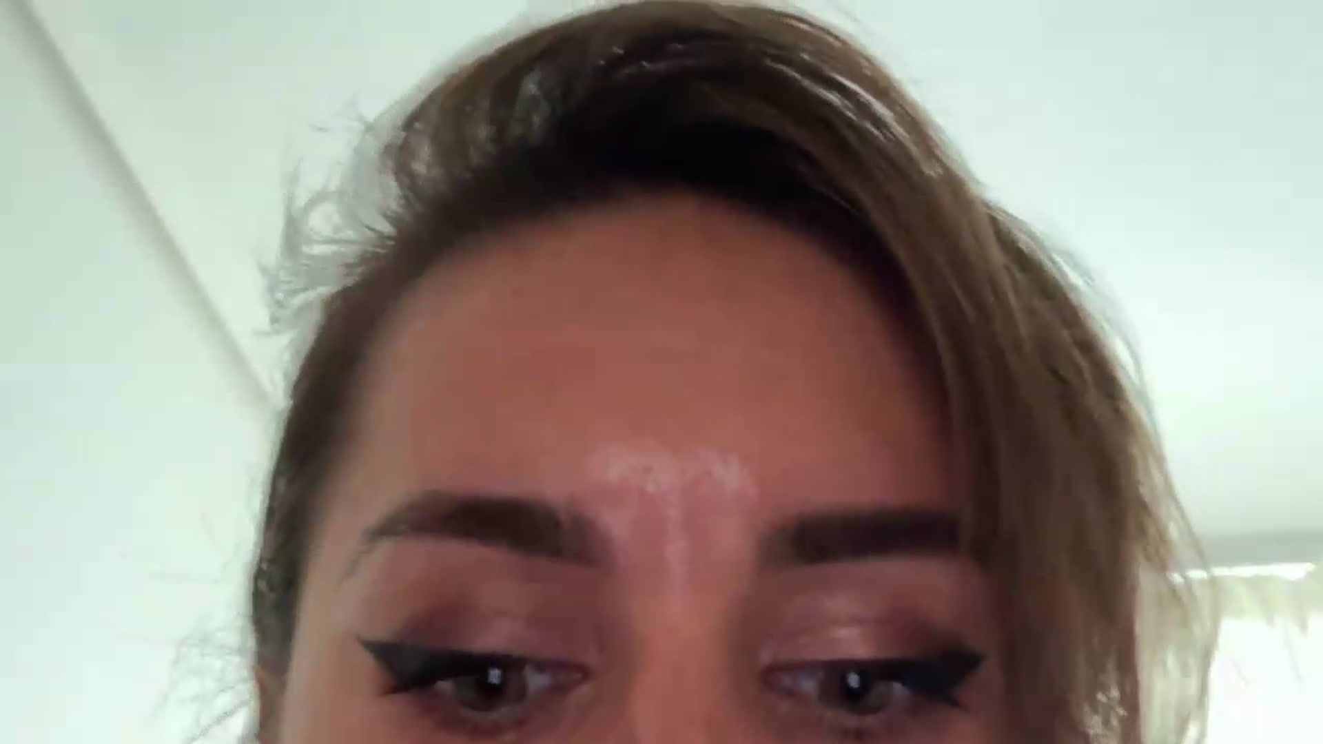 Gallery image thumbnail from Oxytocin's myfreecams stream on, 08/13/2026, 14:57 image 3 of 20
