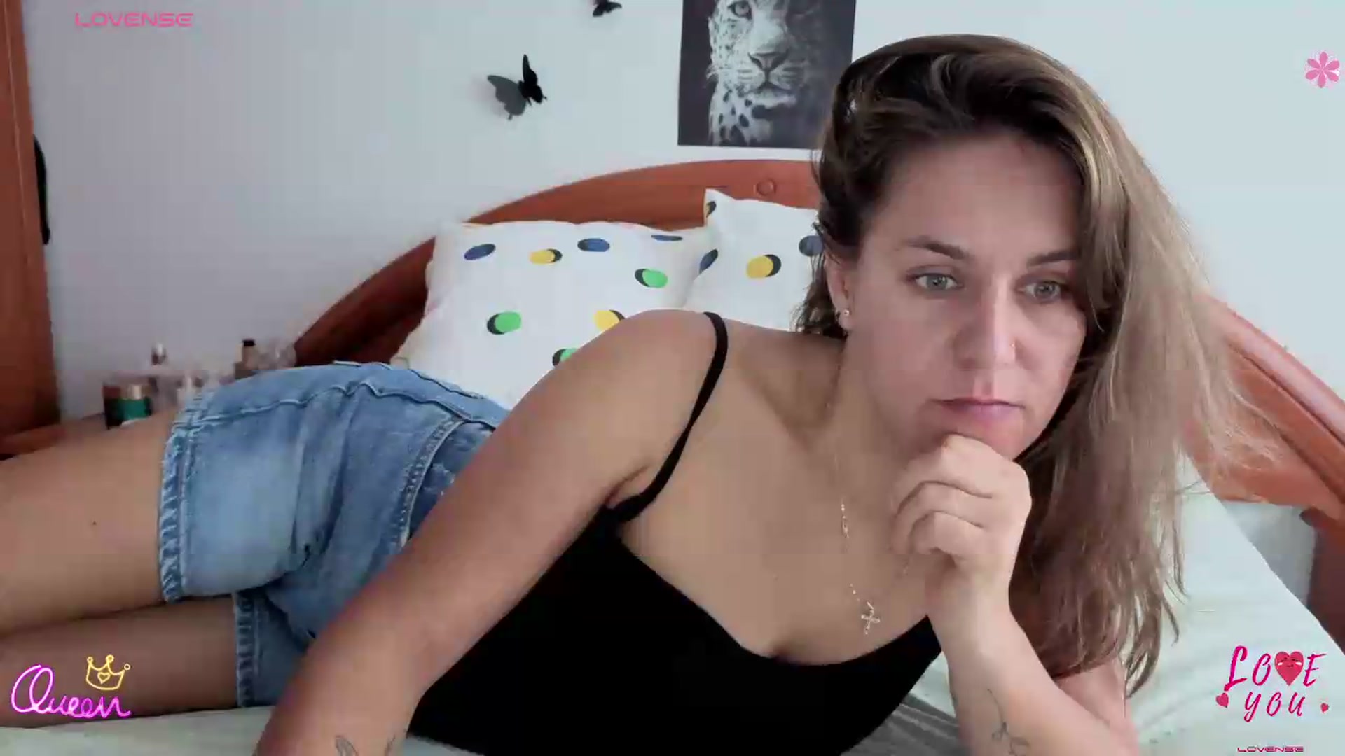 Gallery image thumbnail from Oxytocin's myfreecams stream on, 09/07/2026, 10:04 image 12 of 20