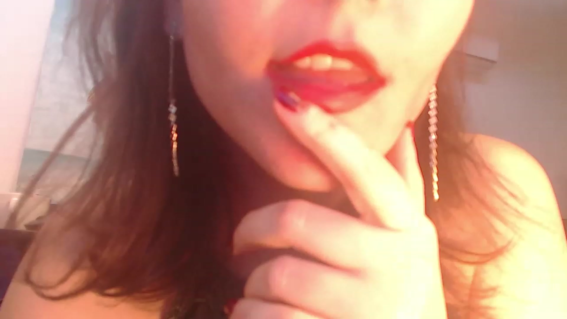 Gallery image thumbnail from OzzyVal's myfreecams stream on, 11/22/2022, 23:32 image 1 of 20