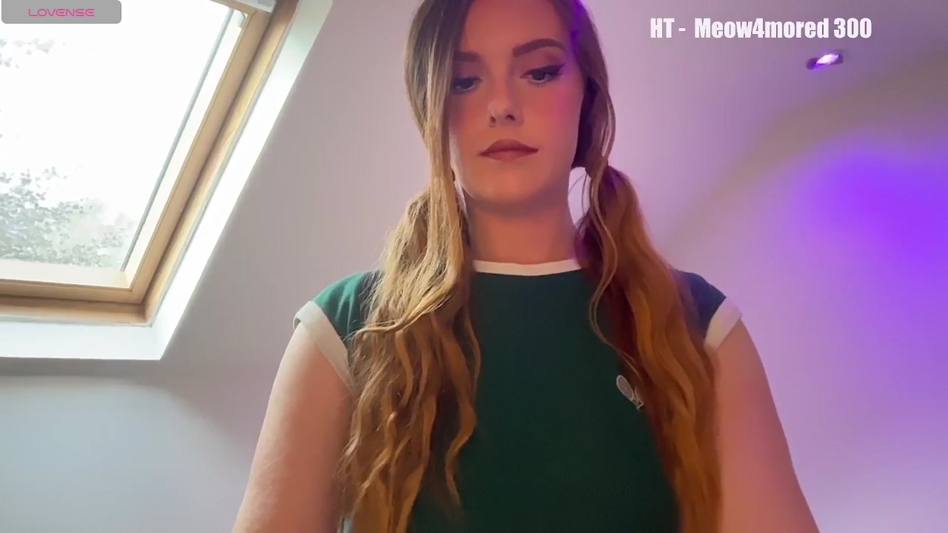 Gallery image thumbnail from P0LLY's myfreecams stream on, 09/18/2025, 10:16 image 17 of 20