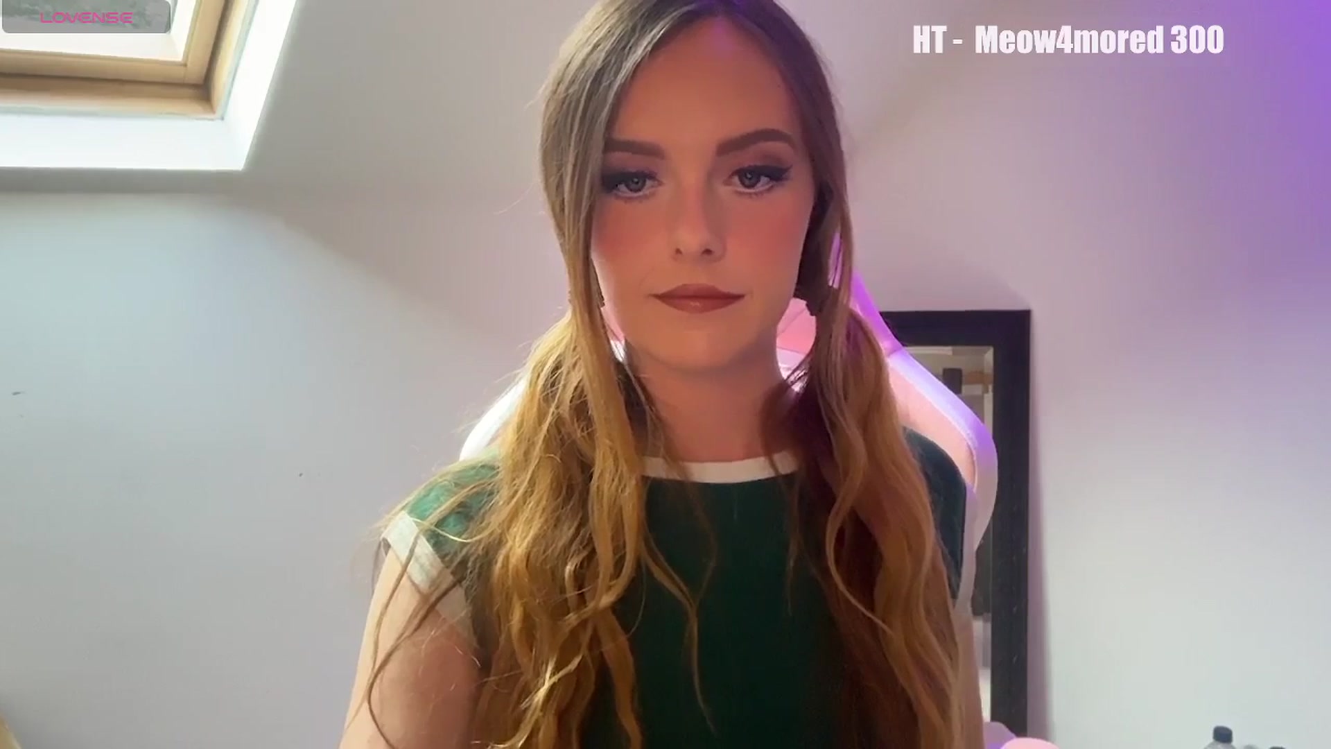 Gallery image thumbnail from P0LLY's myfreecams stream on, 09/18/2025, 10:16 image 14 of 20