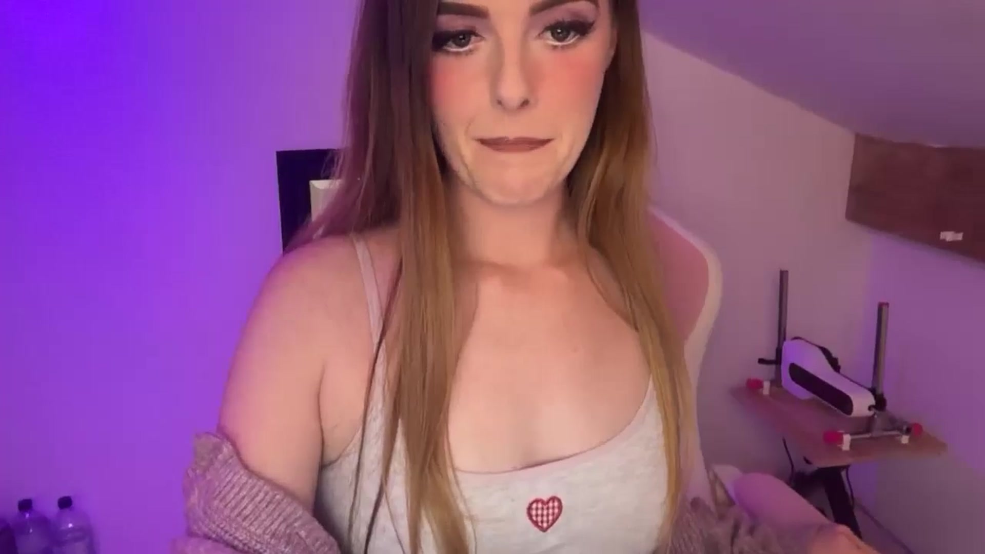 Gallery image thumbnail from P0LLY's myfreecams stream on, 11/03/2025, 12:27 image 11 of 20