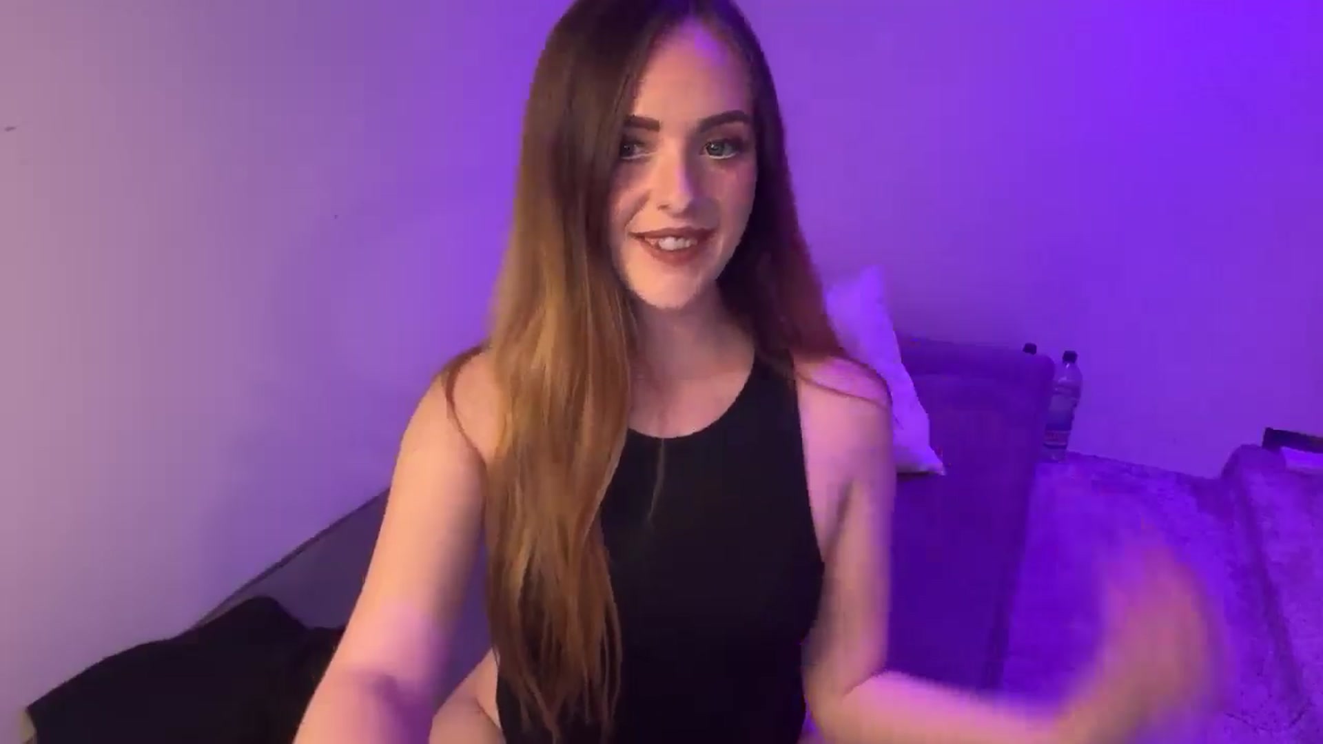 Gallery image thumbnail from P0LLY's myfreecams stream on, 11/11/2025, 12:57 image 19 of 20