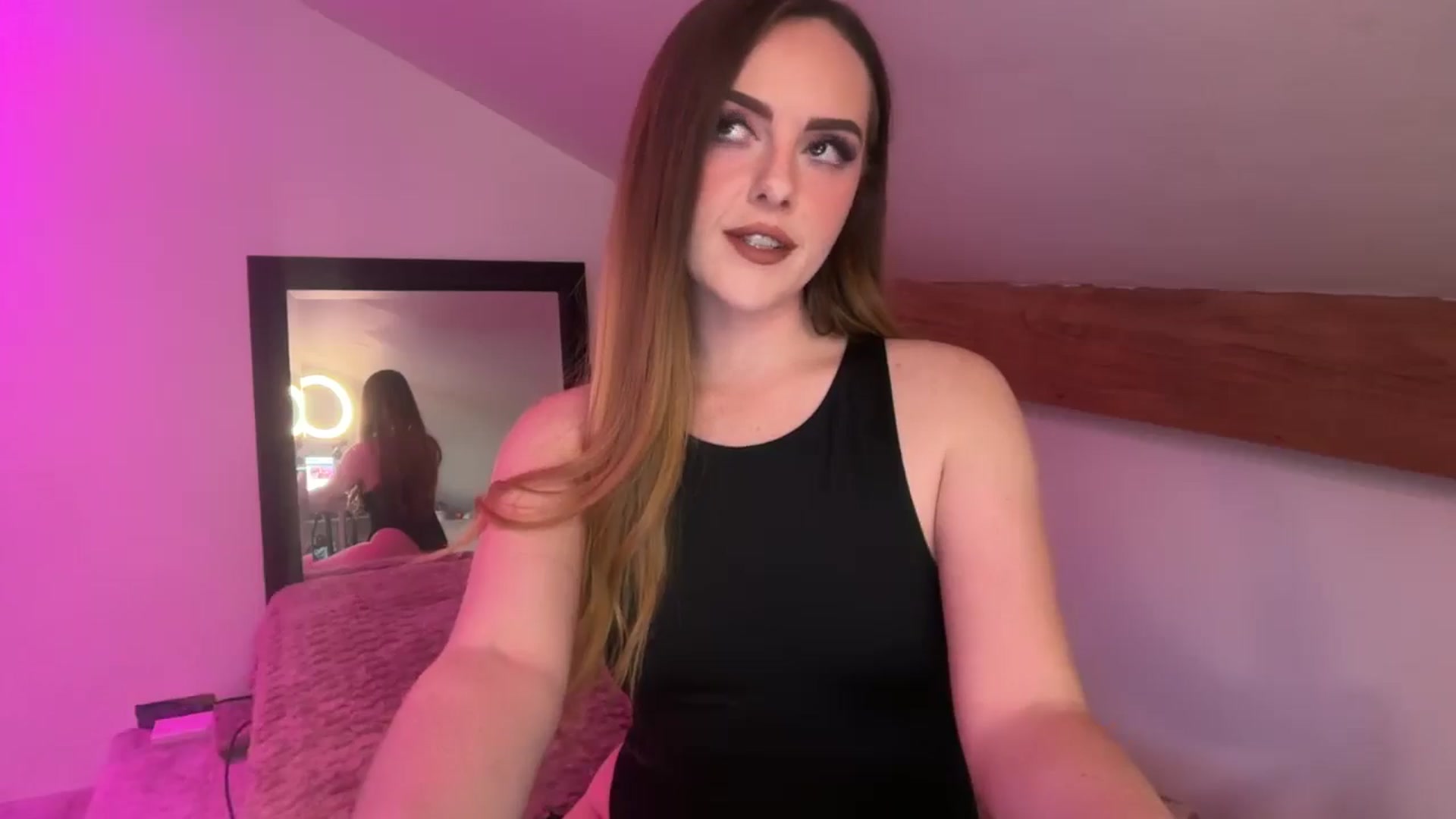 Gallery image thumbnail from P0LLY's myfreecams stream on, 12/04/2025, 12:28 image 19 of 20
