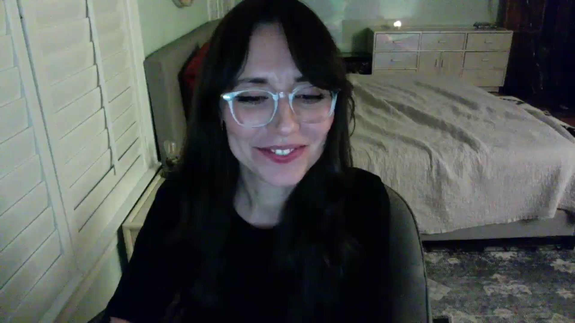 Gallery image thumbnail from P0SIE's myfreecams stream on, 03/07/2025, 09:26 image 7 of 20