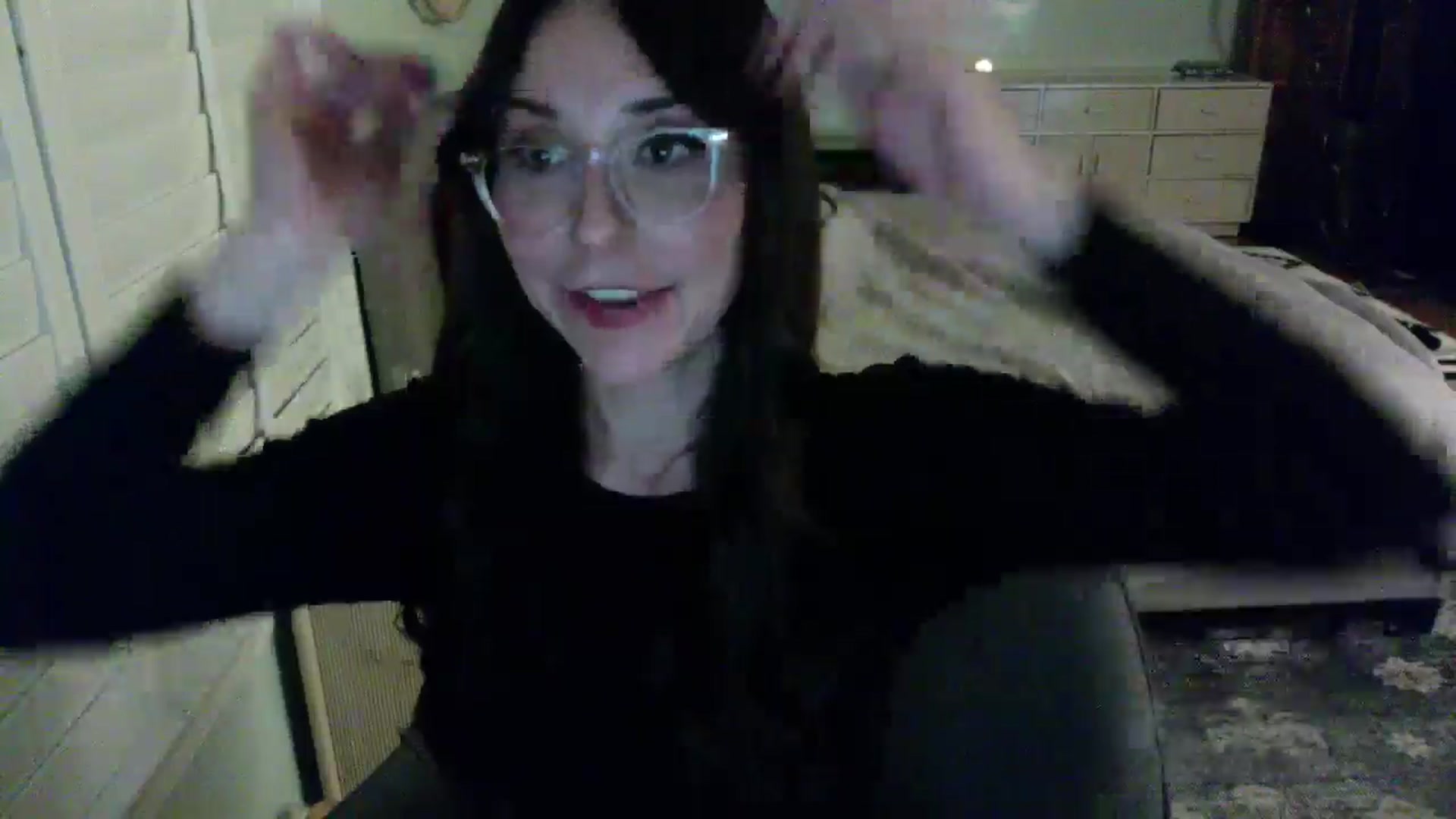 Gallery image thumbnail from P0SIE's myfreecams stream on, 03/07/2025, 09:26 image 9 of 20